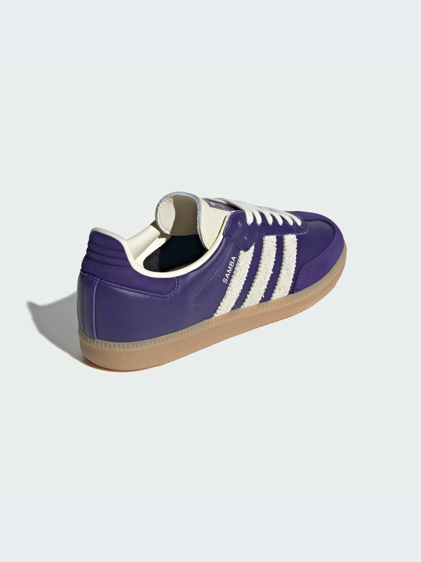 Кроссовки Adidas модель JI2736-KZ Кроссовки Adidas модель JI2736-KZ Фото