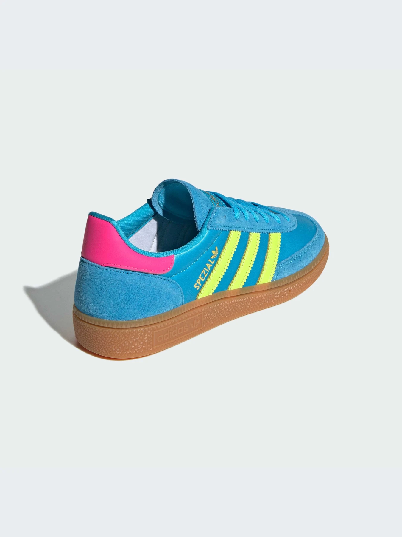 Кроссовки Adidas модель JH5658-KZ Кроссовки Adidas модель JH5658-KZ Фото
