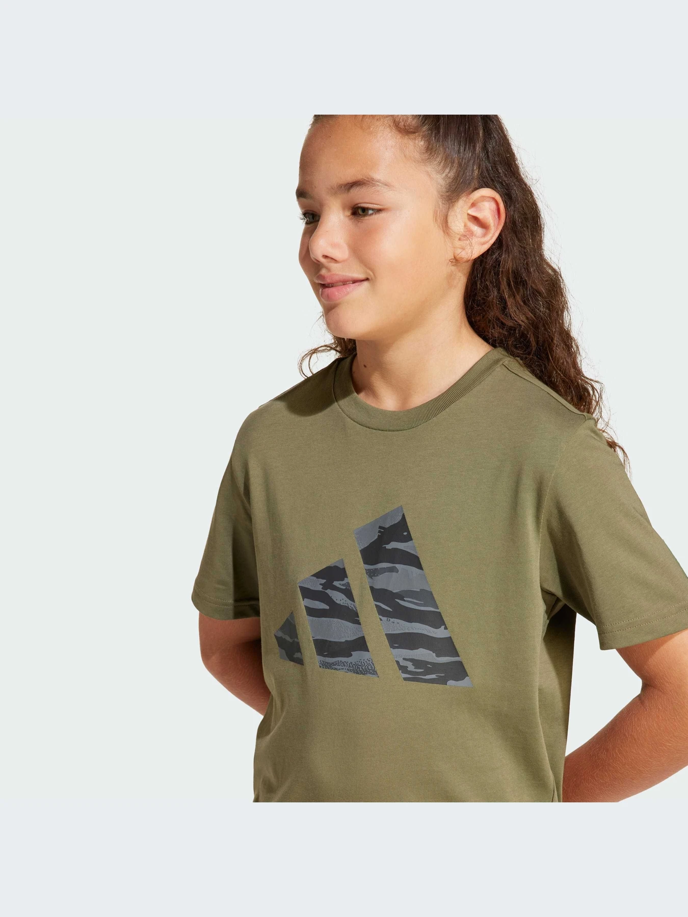 Футболки и поло Adidas модель JI6728-KZ Футболки и поло Adidas модель JI6728-KZ Фото