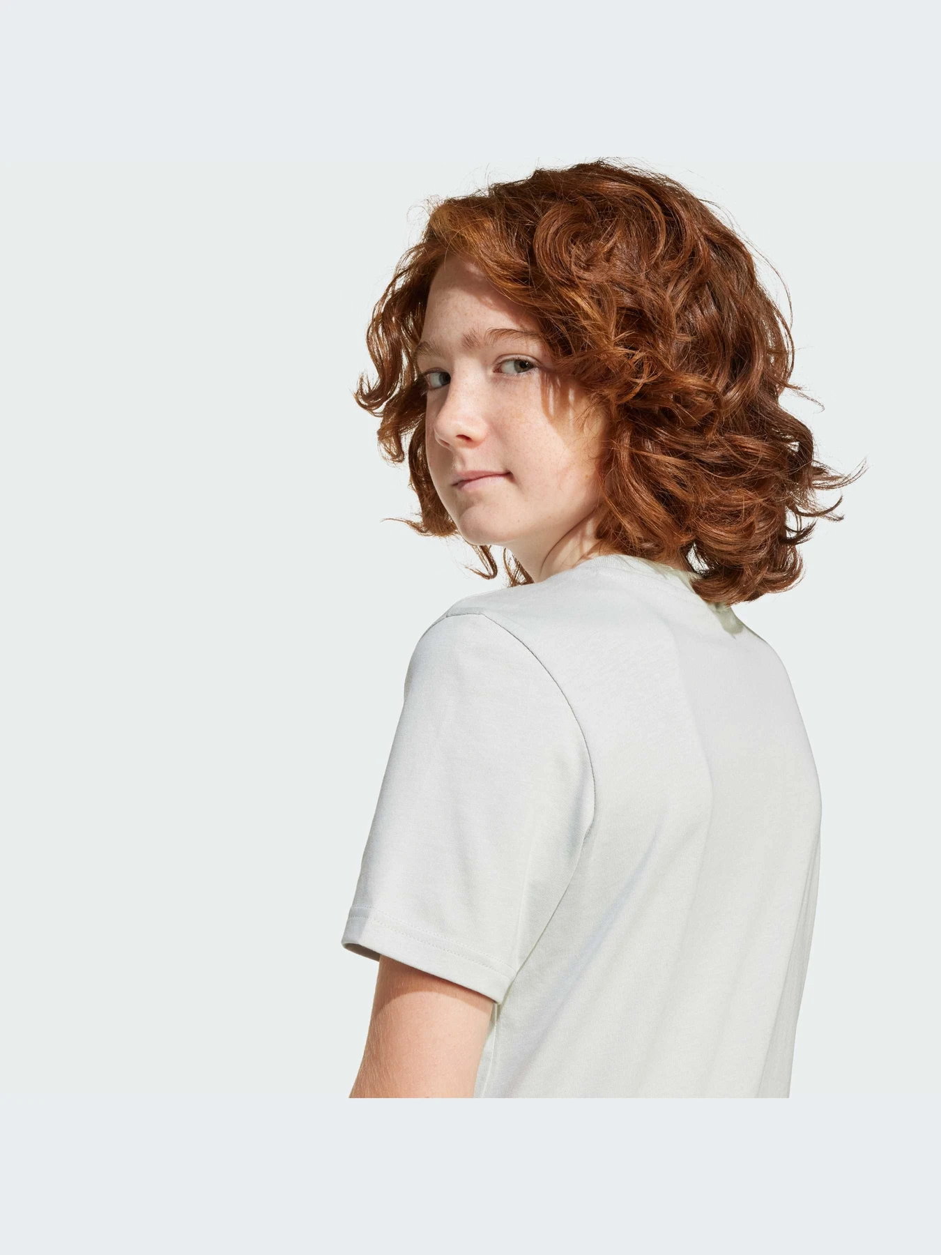 Футболки и поло Adidas модель JI6730-KZ Футболки и поло Adidas модель JI6730-KZ Фото