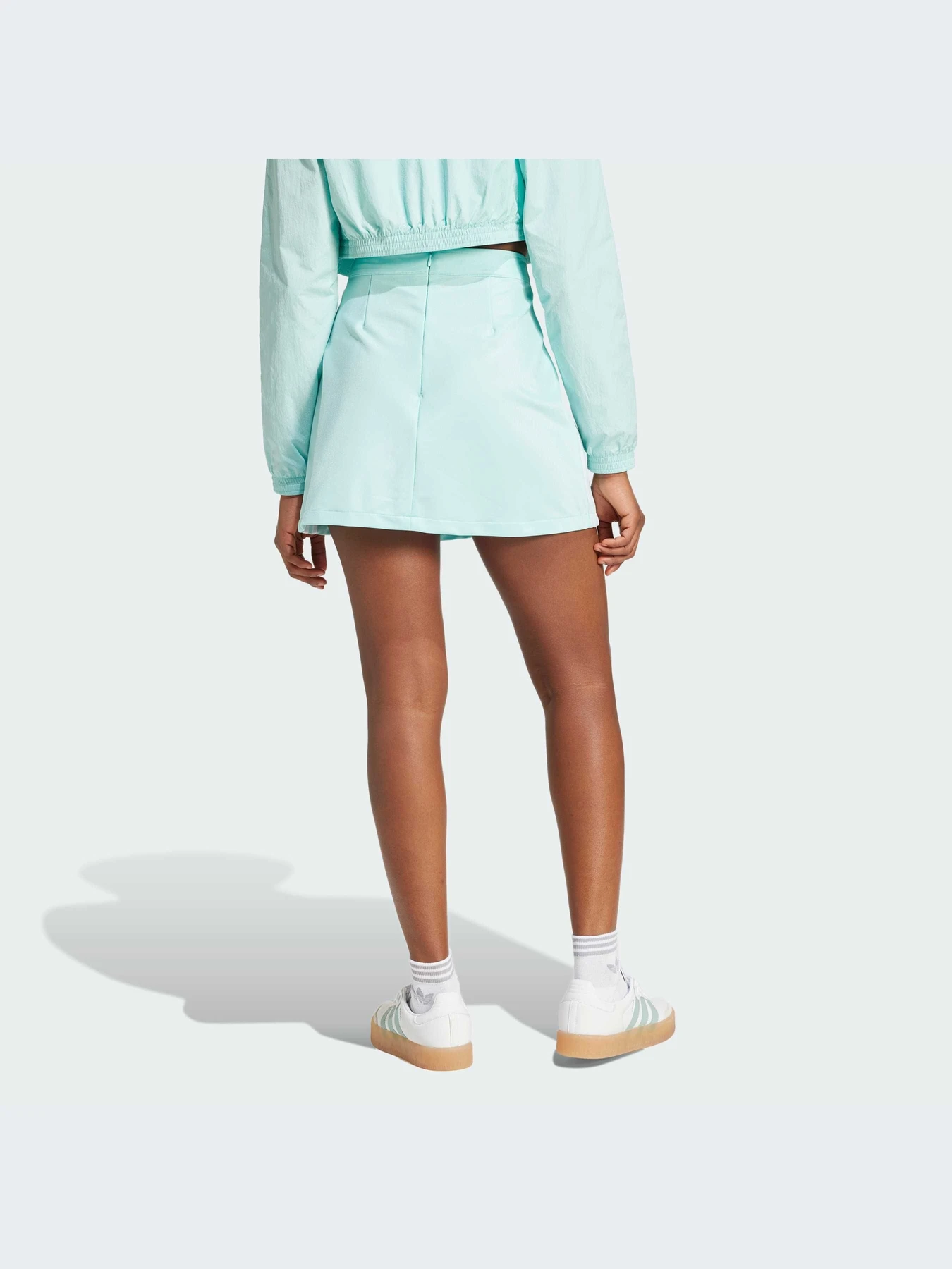 Юбки Adidas Adicolor модель JP3653-KZ Юбки Adidas Adicolor модель JP3653-KZ Фото