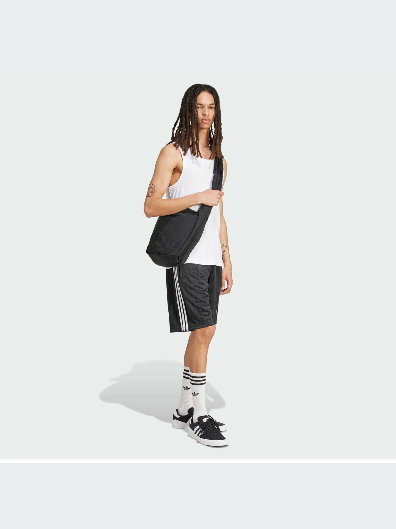 Шорты Adidas Adicolor модель JC6245-KZ Шорты Adidas Adicolor модель JC6245-KZ Фото