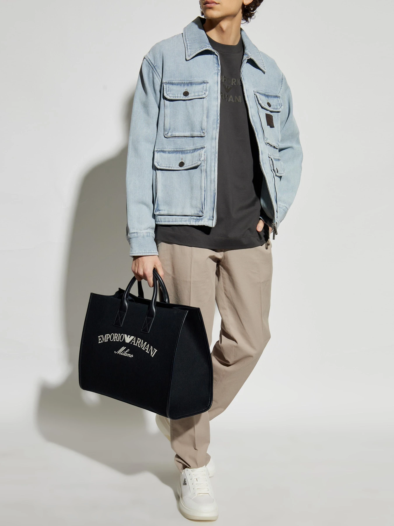 Футболки и поло Emporio Armani модель EM000780-AF12926-U8168 Футболки и поло Emporio Armani модель EM000780-AF12926-U8168 Фото