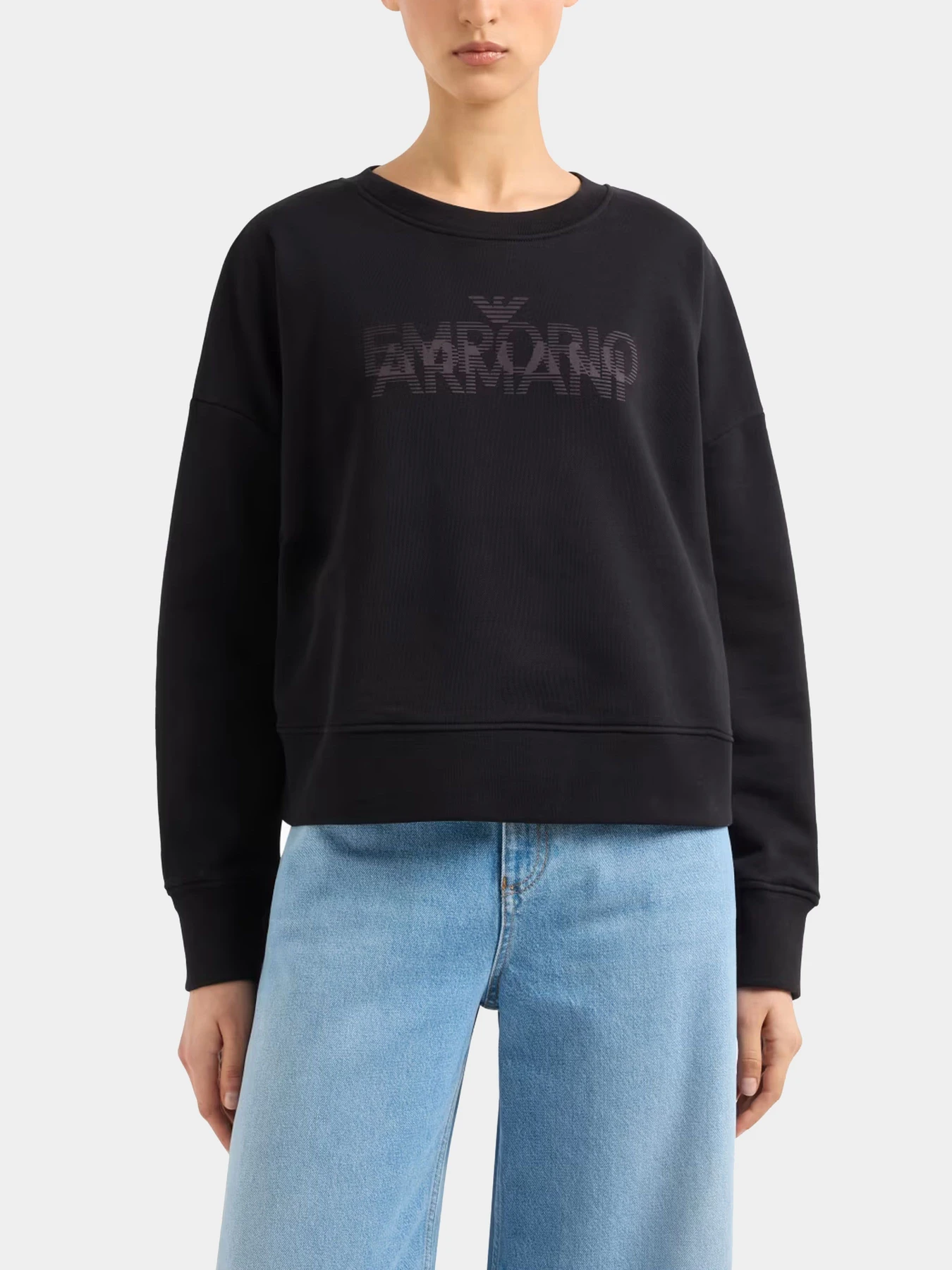 Худи и свитшоты Emporio Armani модель EW000890-AF12538-UC001 Худи и свитшоты Emporio Armani модель EW000890-AF12538-UC001 Фото