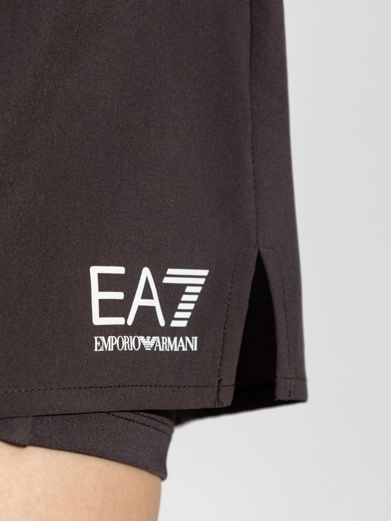 Шорты EA7 модель 7W000240-AF13662-U6278 Шорты EA7 модель 7W000240-AF13662-U6278 Фото
