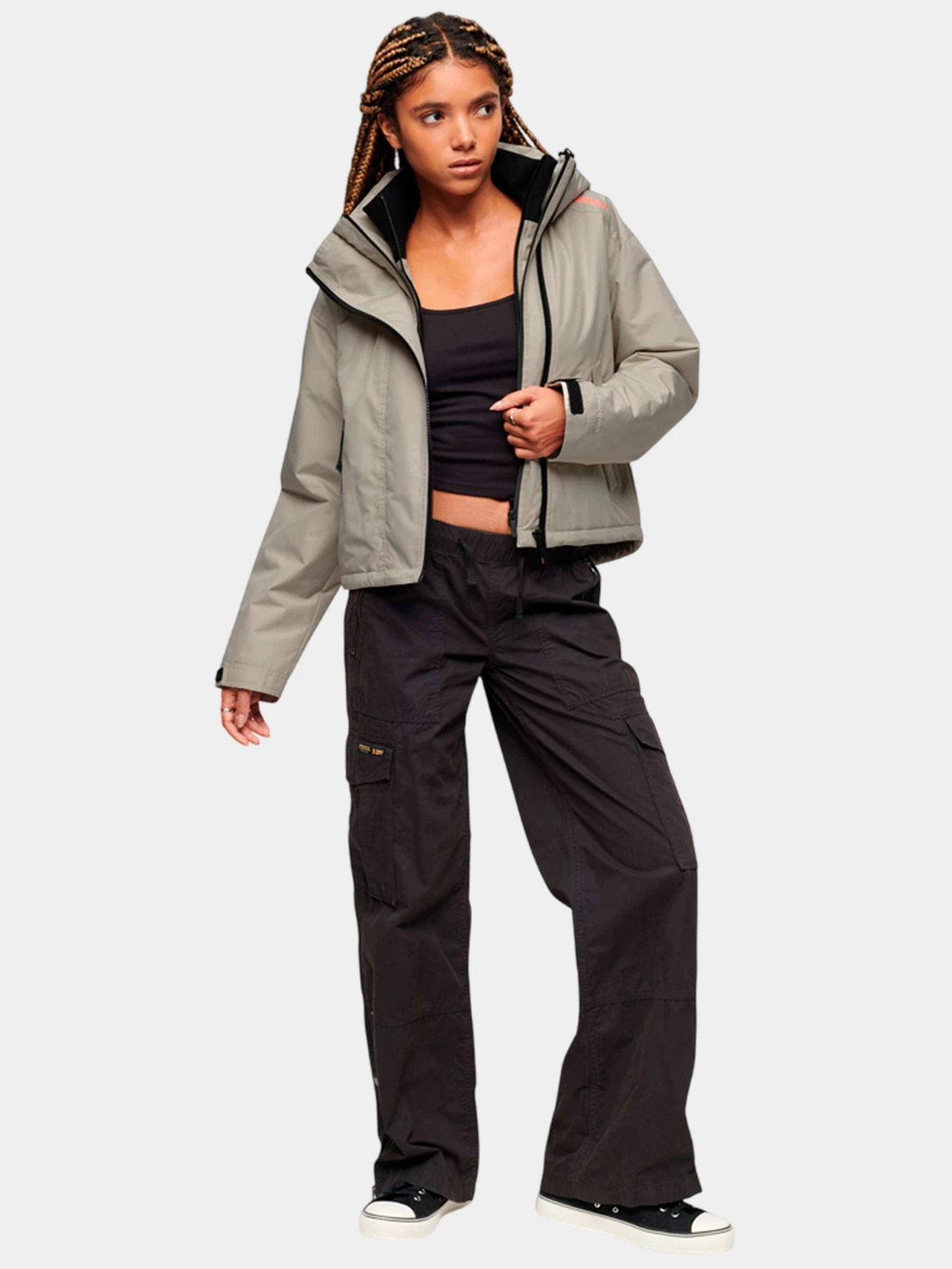 Куртки и дубленки Superdry модель W5011703A8QL Куртки и дубленки Superdry модель W5011703A8QL Фото