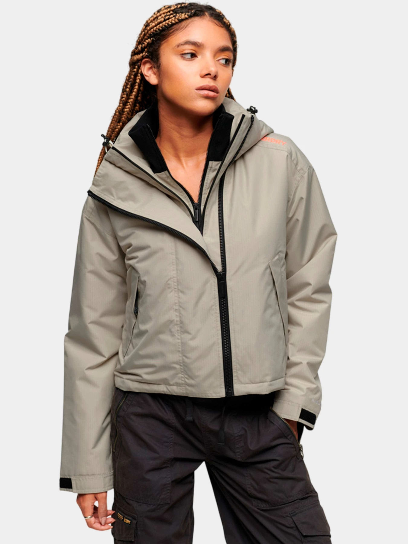 Куртки и дубленки Superdry модель W5011703A8QL Куртки и дубленки Superdry модель W5011703A8QL Фото