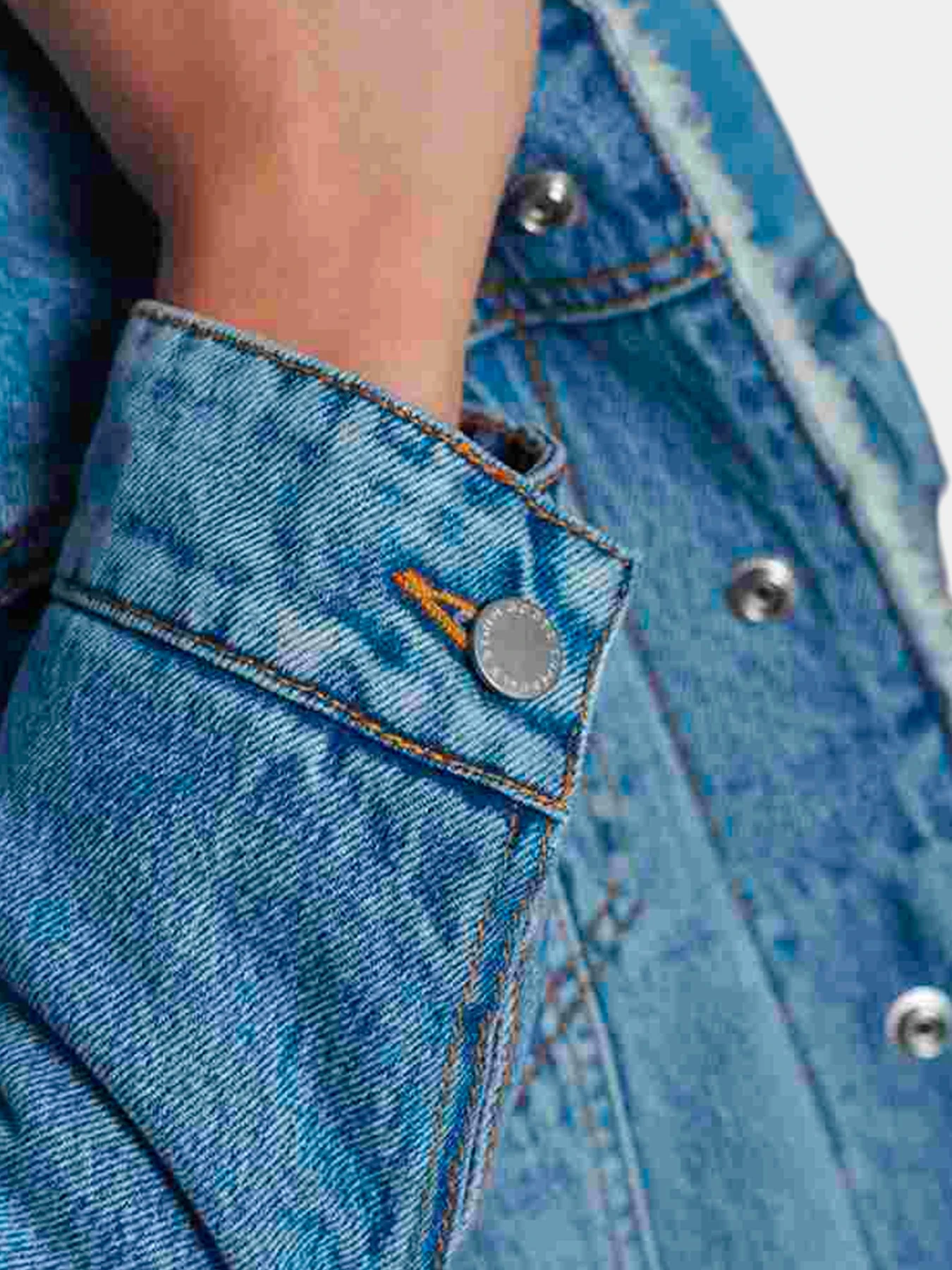 Куртки и дубленки Superdry модель W5010249A4HR Фото