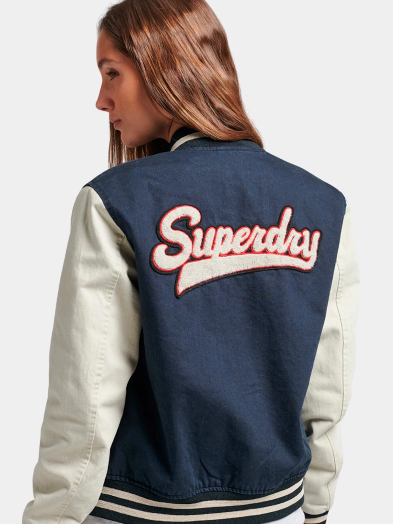 Куртки и дубленки Superdry модель W5011489A8VI Фото