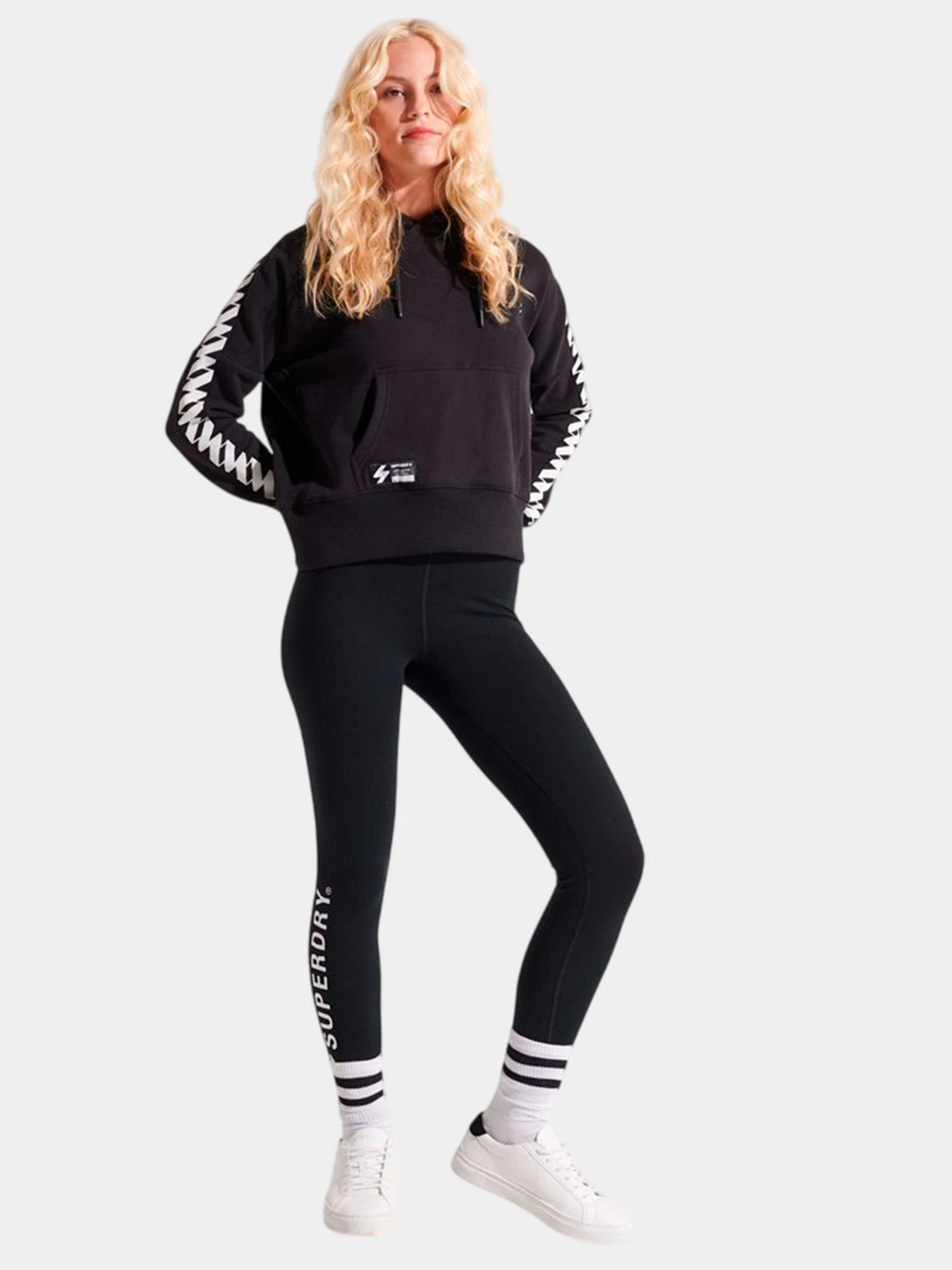 Брюки Superdry модель W7010594A3B1 Фото