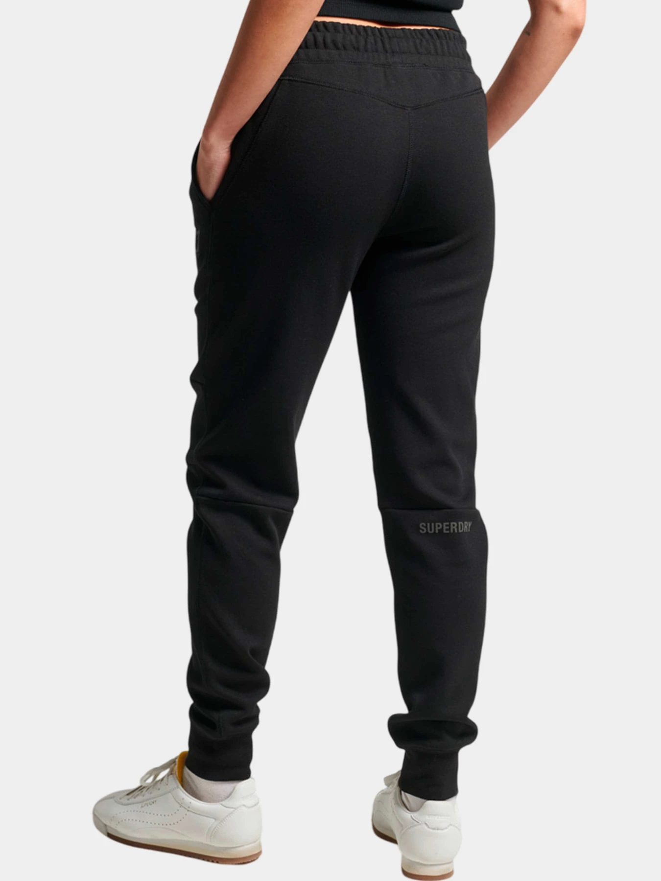 Брюки Superdry модель W7010678A02A Фото