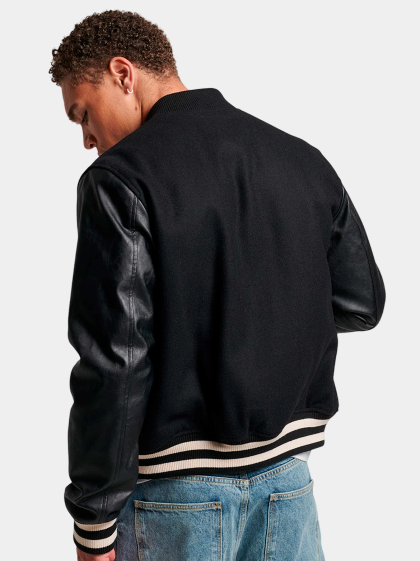 Куртки и дубленки Superdry модель M5011262A12A Фото
