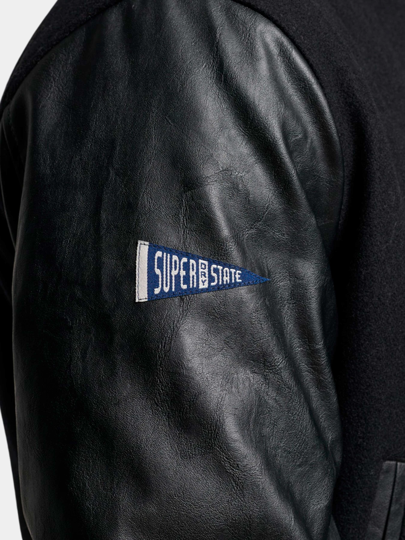 Куртки и дубленки Superdry модель M5011262A12A Фото