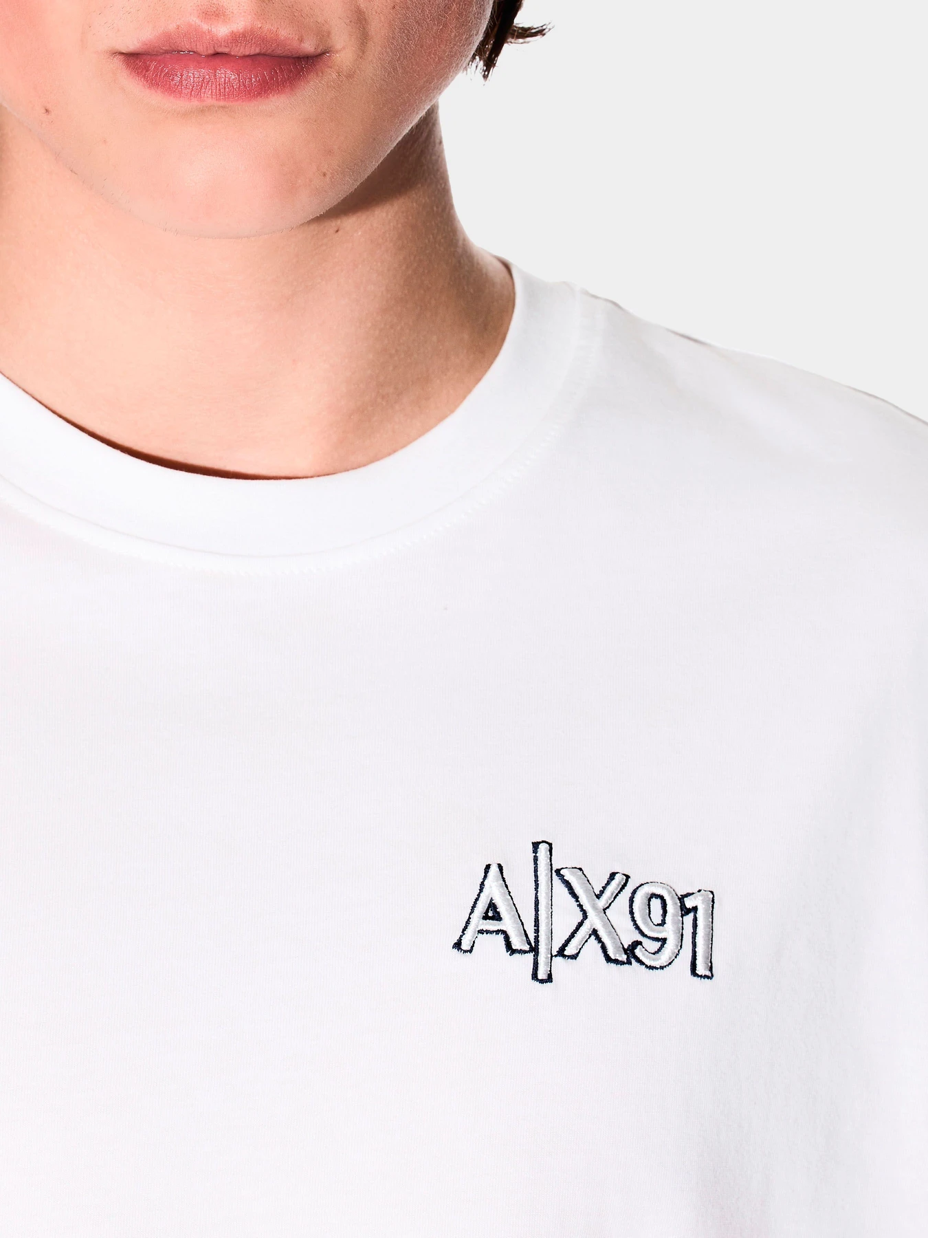 Футболки и поло Armani Exchange модель XM000760-AF13106-U0009 Фото