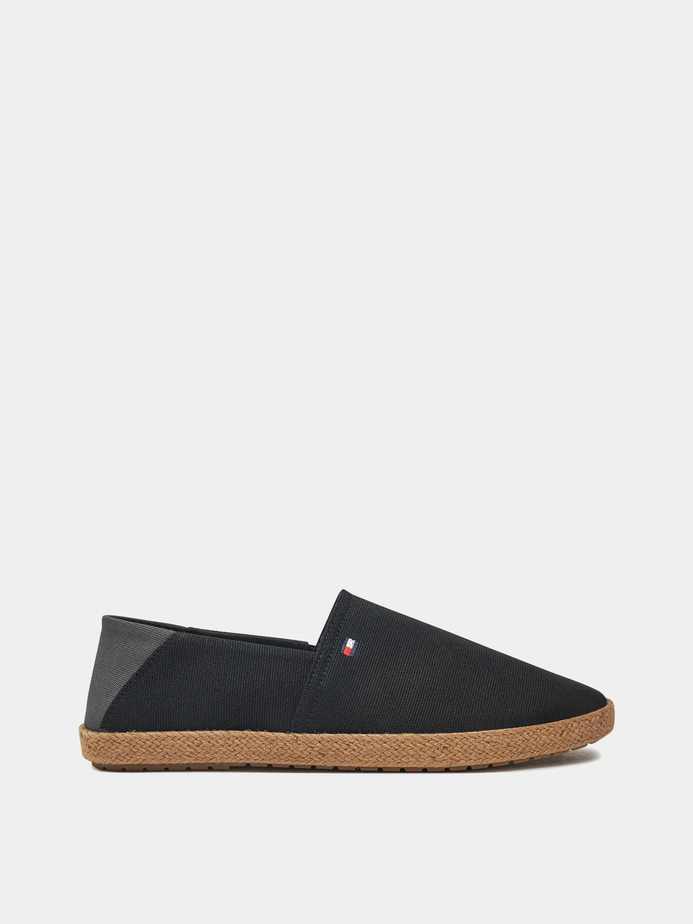 Слипоны и мокасины Tommy Hilfiger модель FM0FM05353-BDS Слипоны и мокасины Tommy Hilfiger модель FM0FM05353-BDS Фото