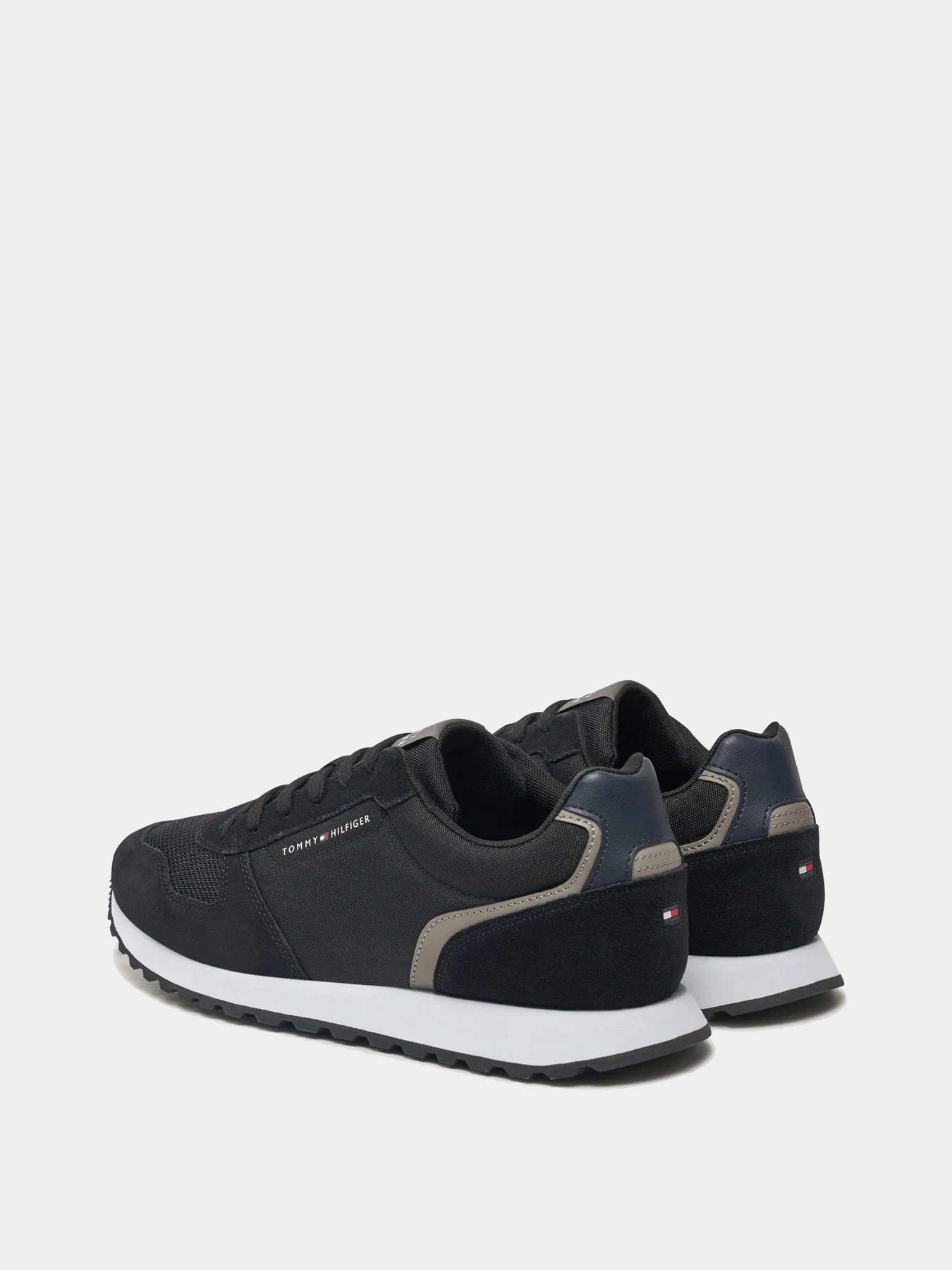 Кроссовки Tommy Hilfiger модель FM0FM05465-BDS Кроссовки Tommy Hilfiger модель FM0FM05465-BDS Фото