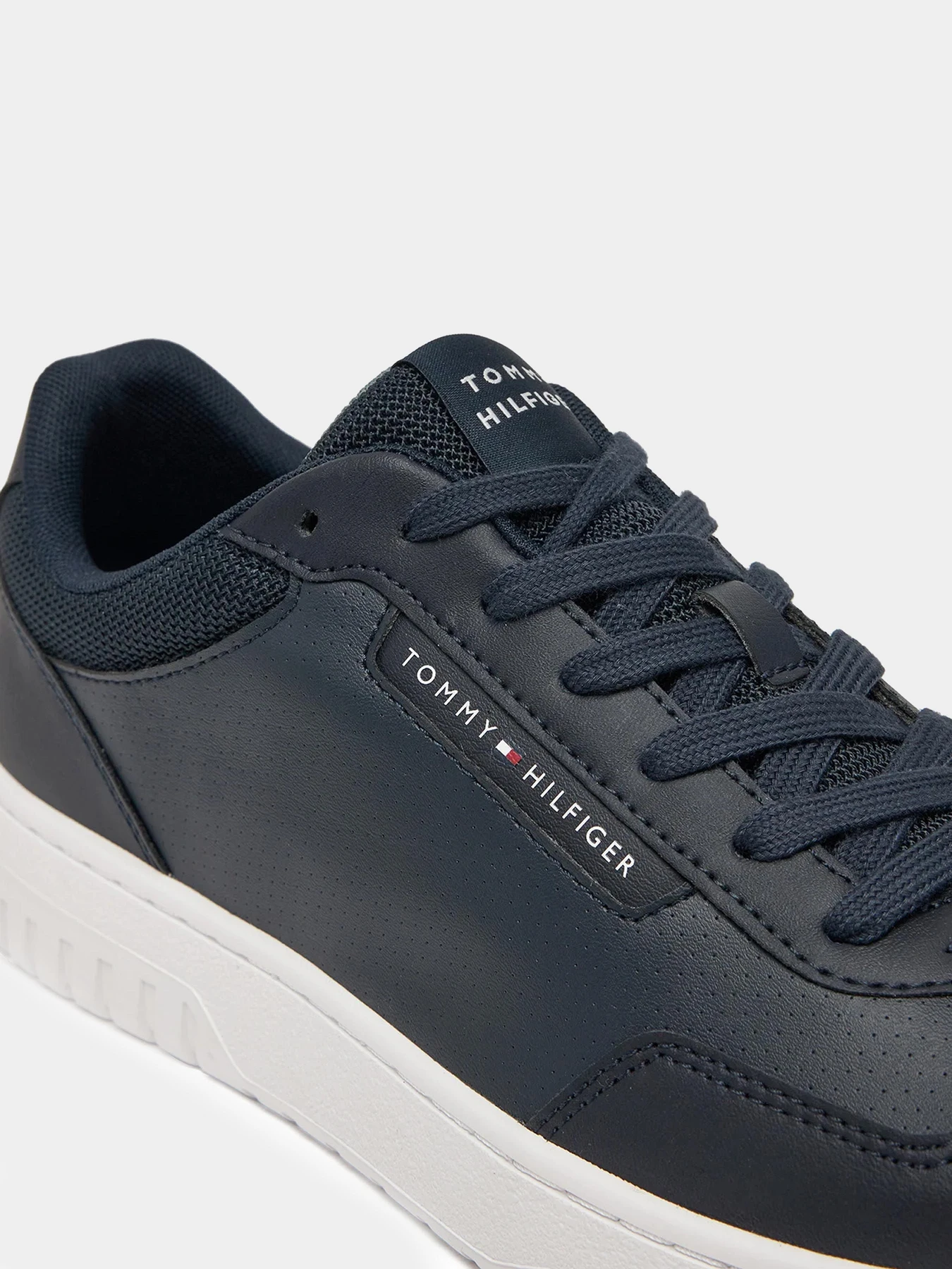 Кеды Tommy Hilfiger модель FM0FM05466-DW5 Фото