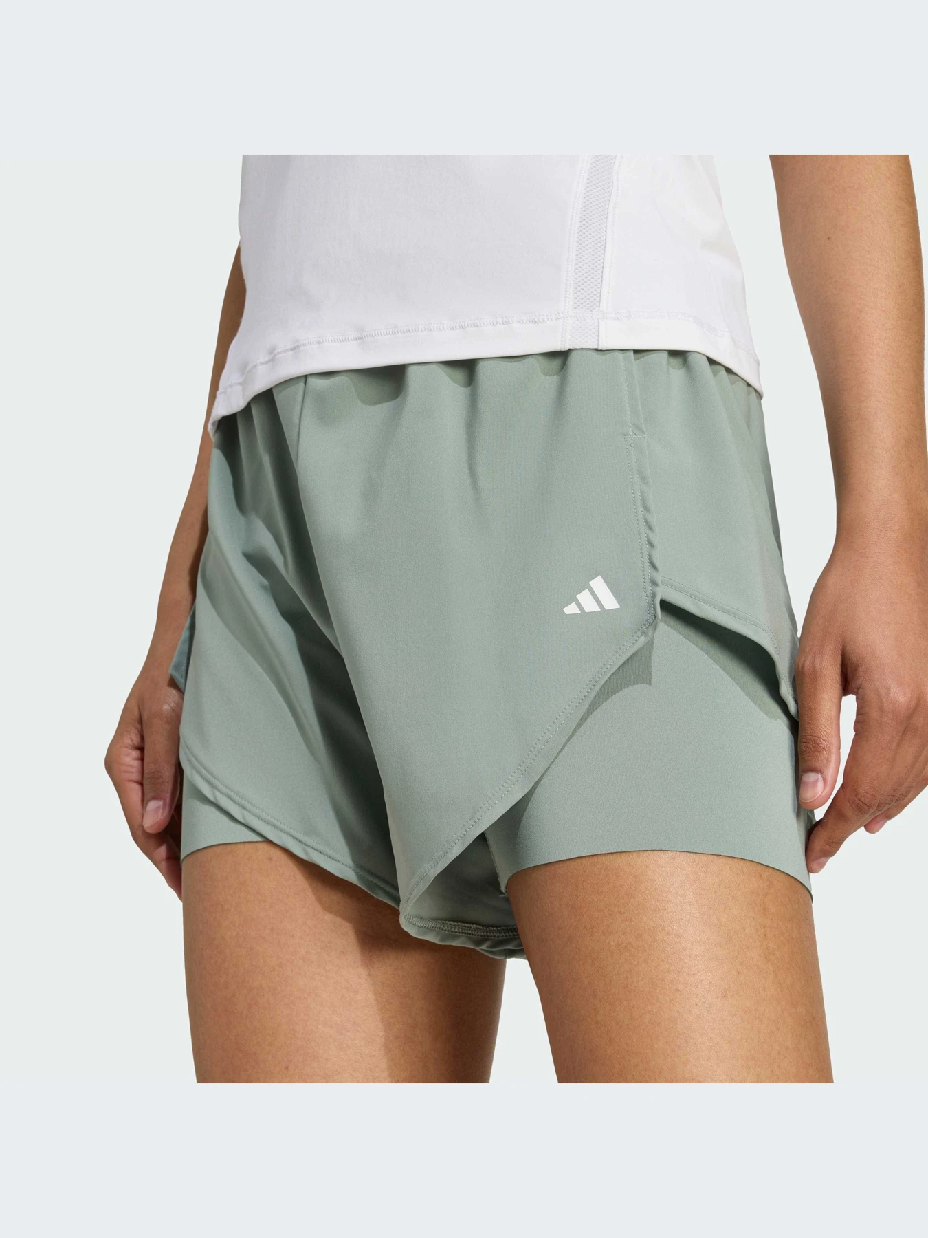 Шорты Adidas модель JC9803-KZ Шорты Adidas модель JC9803-KZ Фото