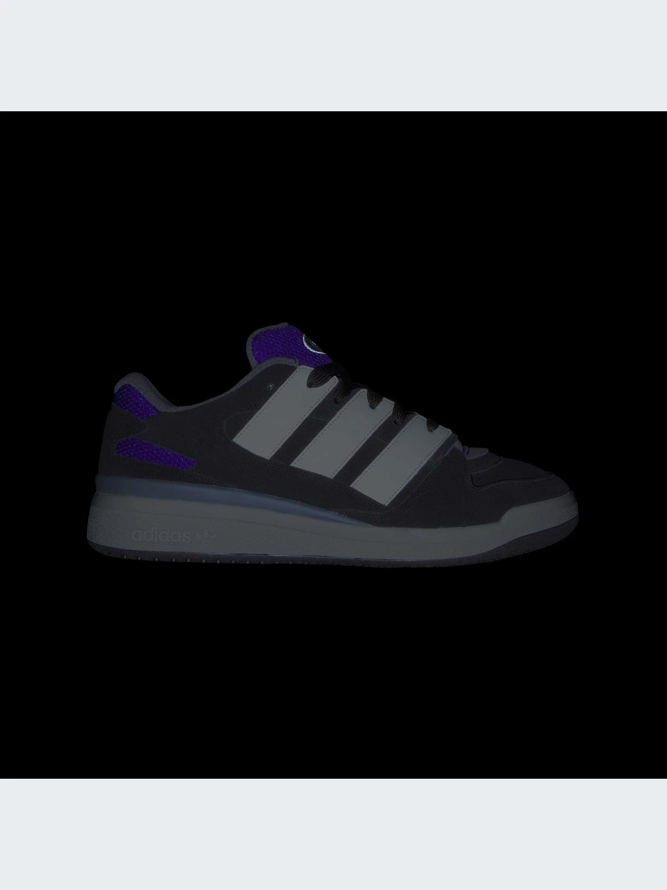 Кроссовки Adidas Forum модель JI3278-KZ Кроссовки Adidas Forum модель JI3278-KZ Фото