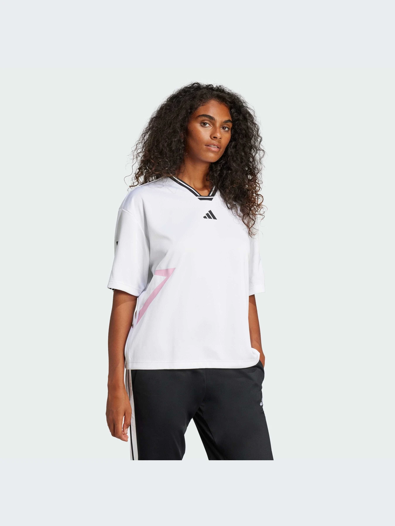 Футболки и поло Adidas модель JG4061-KZ Футболки и поло Adidas модель JG4061-KZ Фото