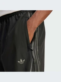 Шорты Adidas модель JD0053-KZ Фото
