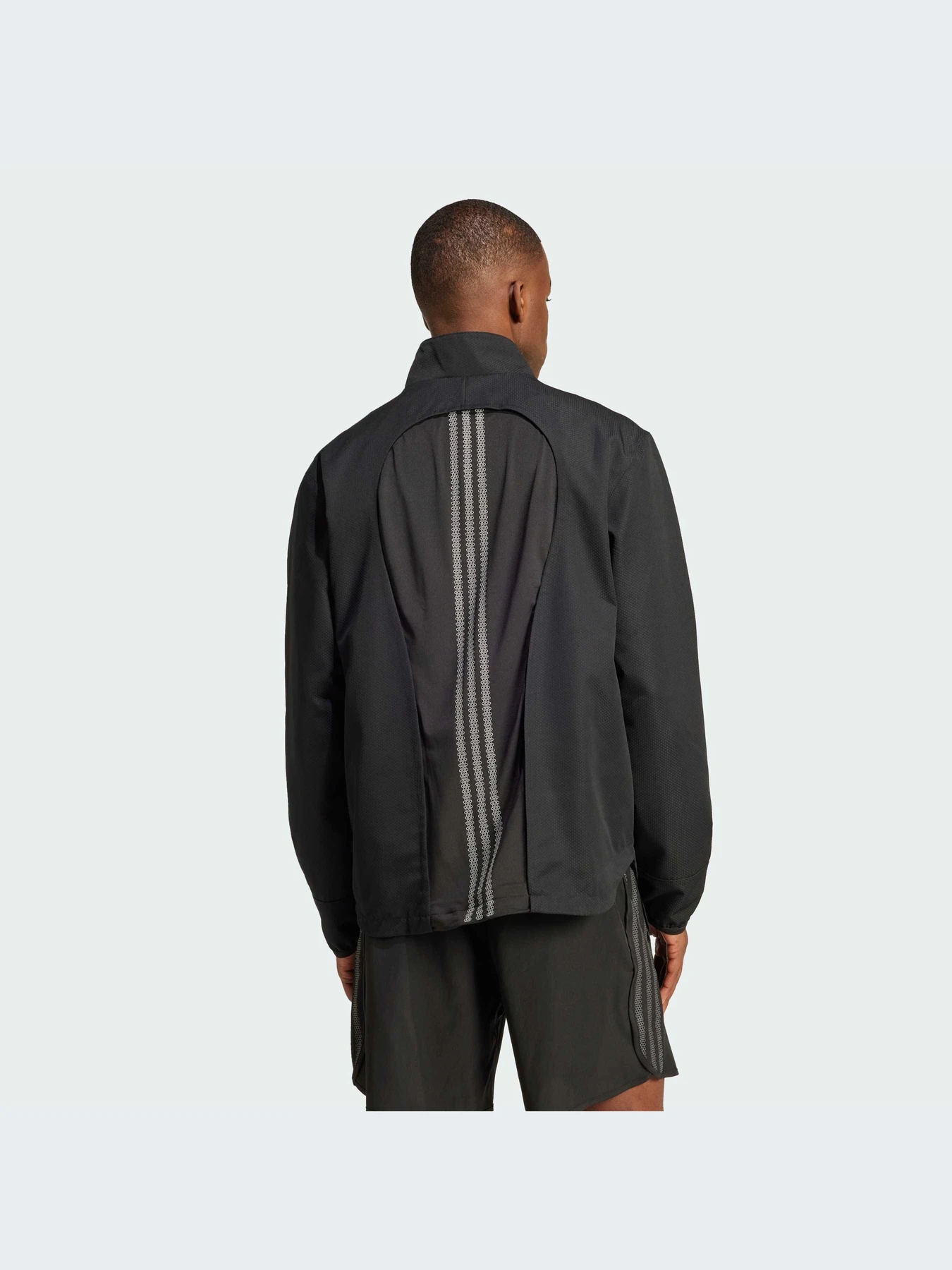 Куртки и дубленки Adidas модель JD0049-KZ Куртки и дубленки Adidas модель JD0049-KZ Фото