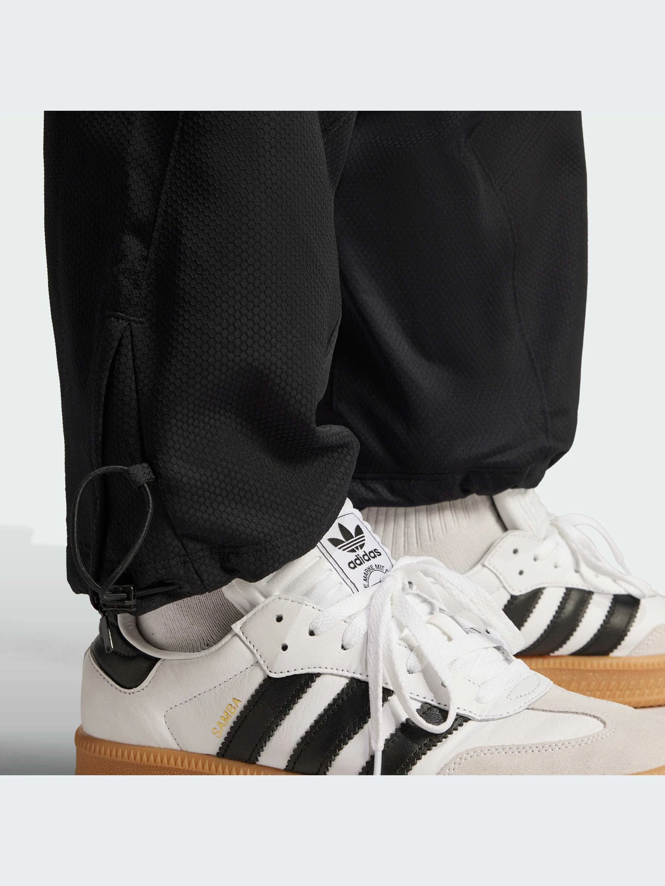 Повседневные штаны Adidas модель JC7419-KZ Повседневные штаны Adidas модель JC7419-KZ Фото