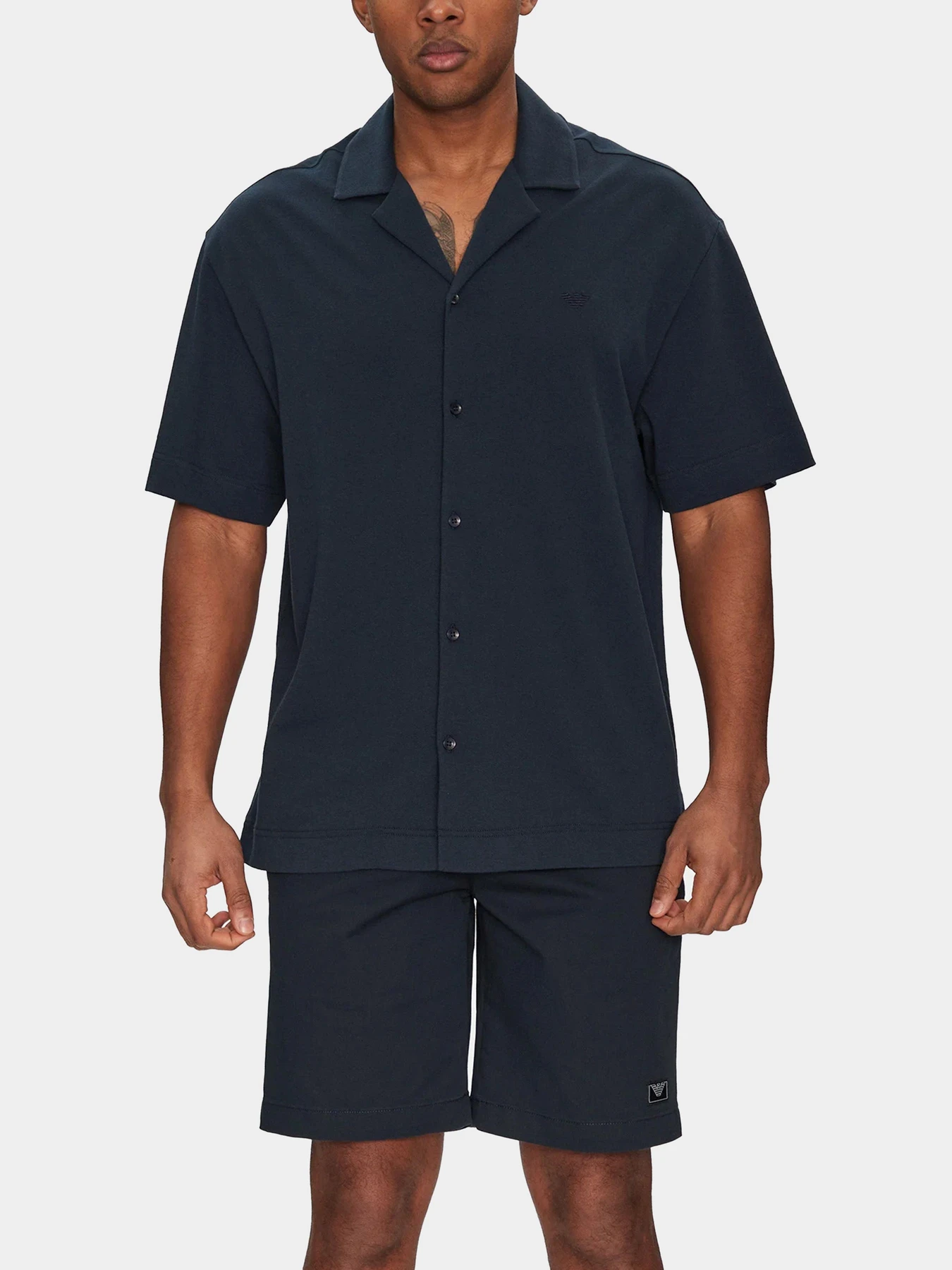 Рубашки Emporio Armani модель EM000593-AF14107-UB102 Рубашки Emporio Armani модель EM000593-AF14107-UB102 Фото