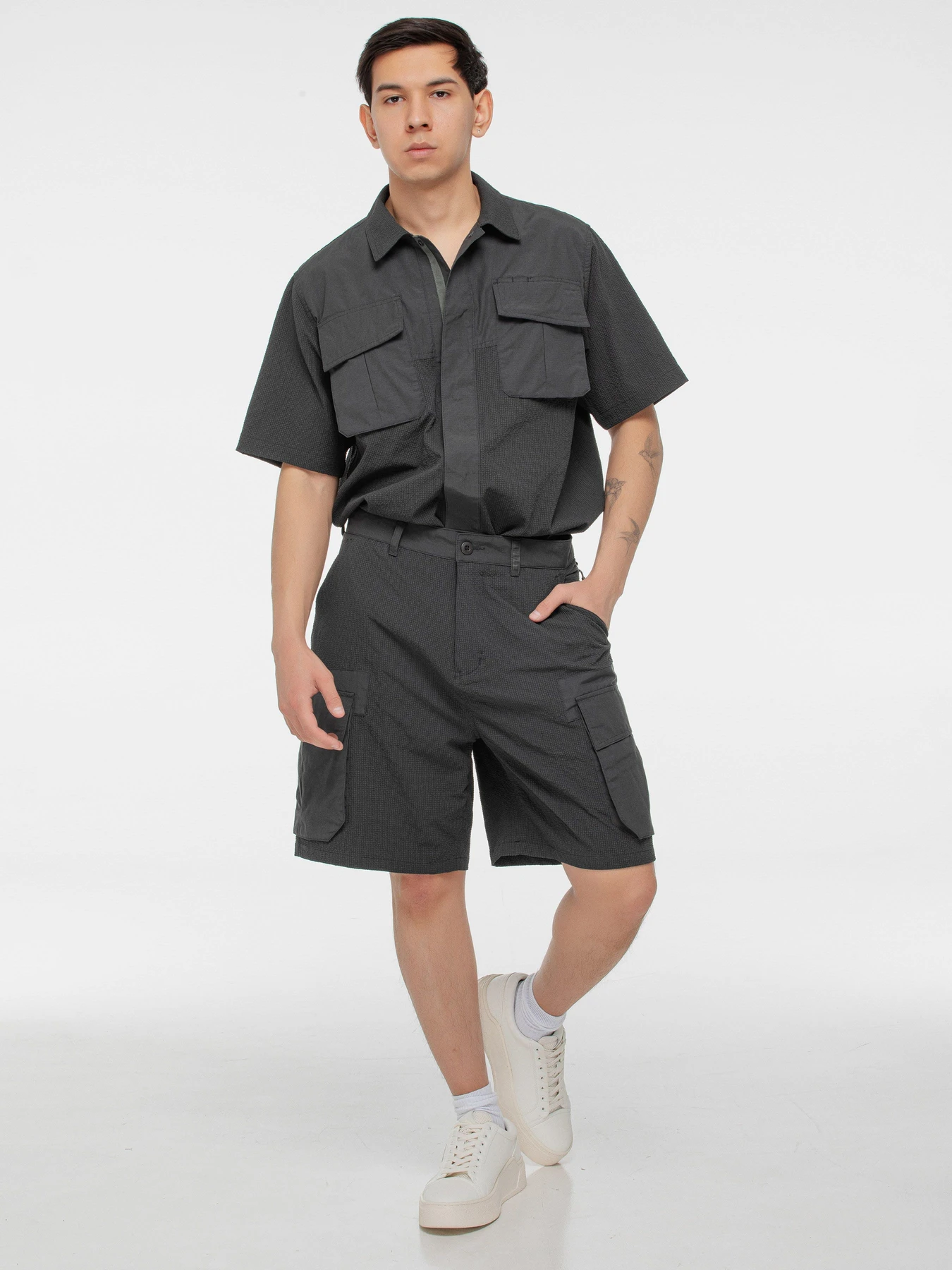 Шорты Alpha Industries модель MBS55000C1_077 Шорты Alpha Industries модель MBS55000C1_077 Фото