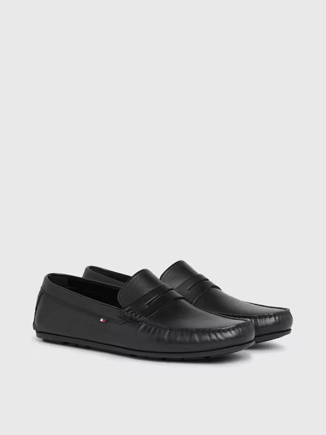 Слипоны и мокасины Tommy Hilfiger модель FM0FM04810-BDS Слипоны и мокасины Tommy Hilfiger модель FM0FM04810-BDS Фото