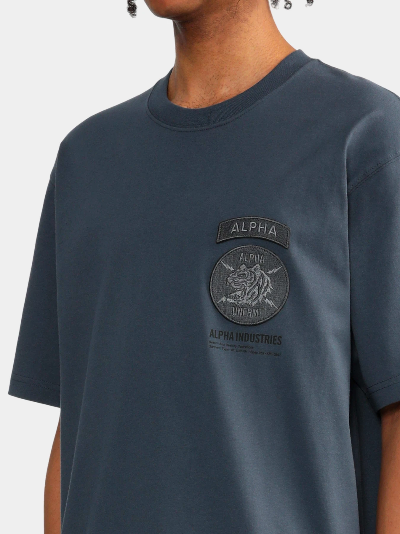 Футболки и поло Alpha Industries модель MTU55005C1_410 Футболки и поло Alpha Industries модель MTU55005C1_410 Фото