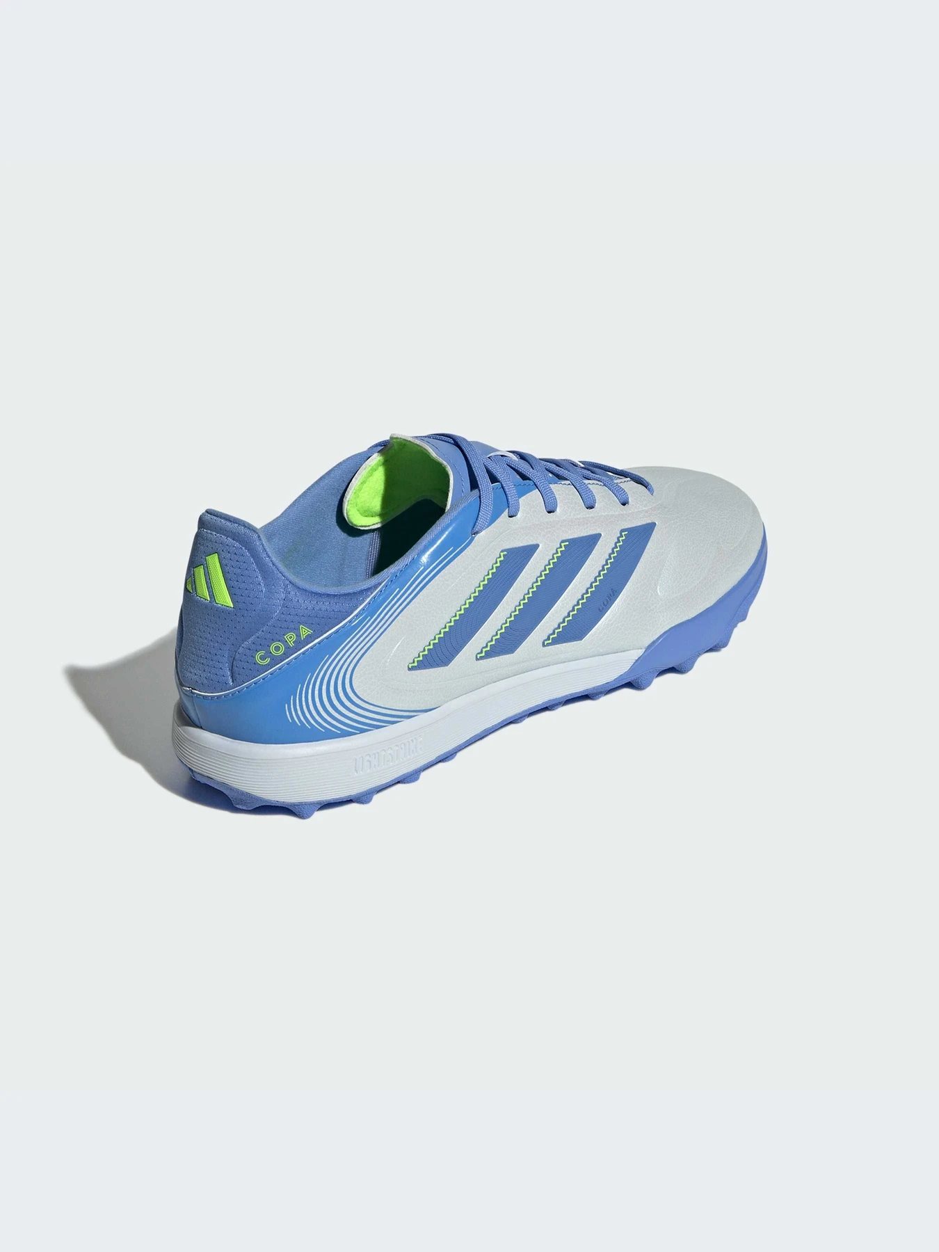 Кроссовки Adidas Copa модель ID9045-KZ Кроссовки Adidas Copa модель ID9045-KZ Фото