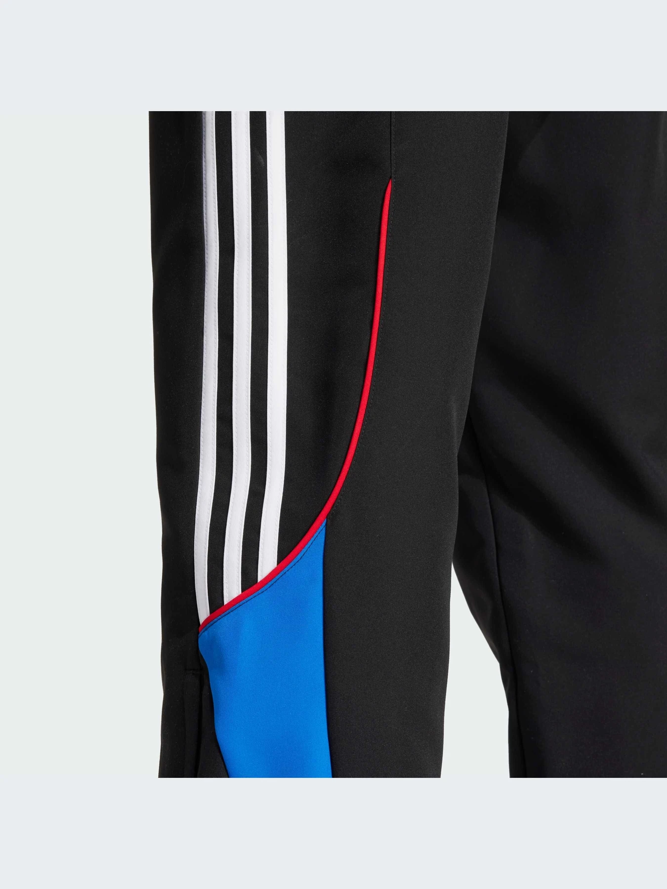 Брюки Adidas модель JF0371-KZ Брюки Adidas модель JF0371-KZ Фото