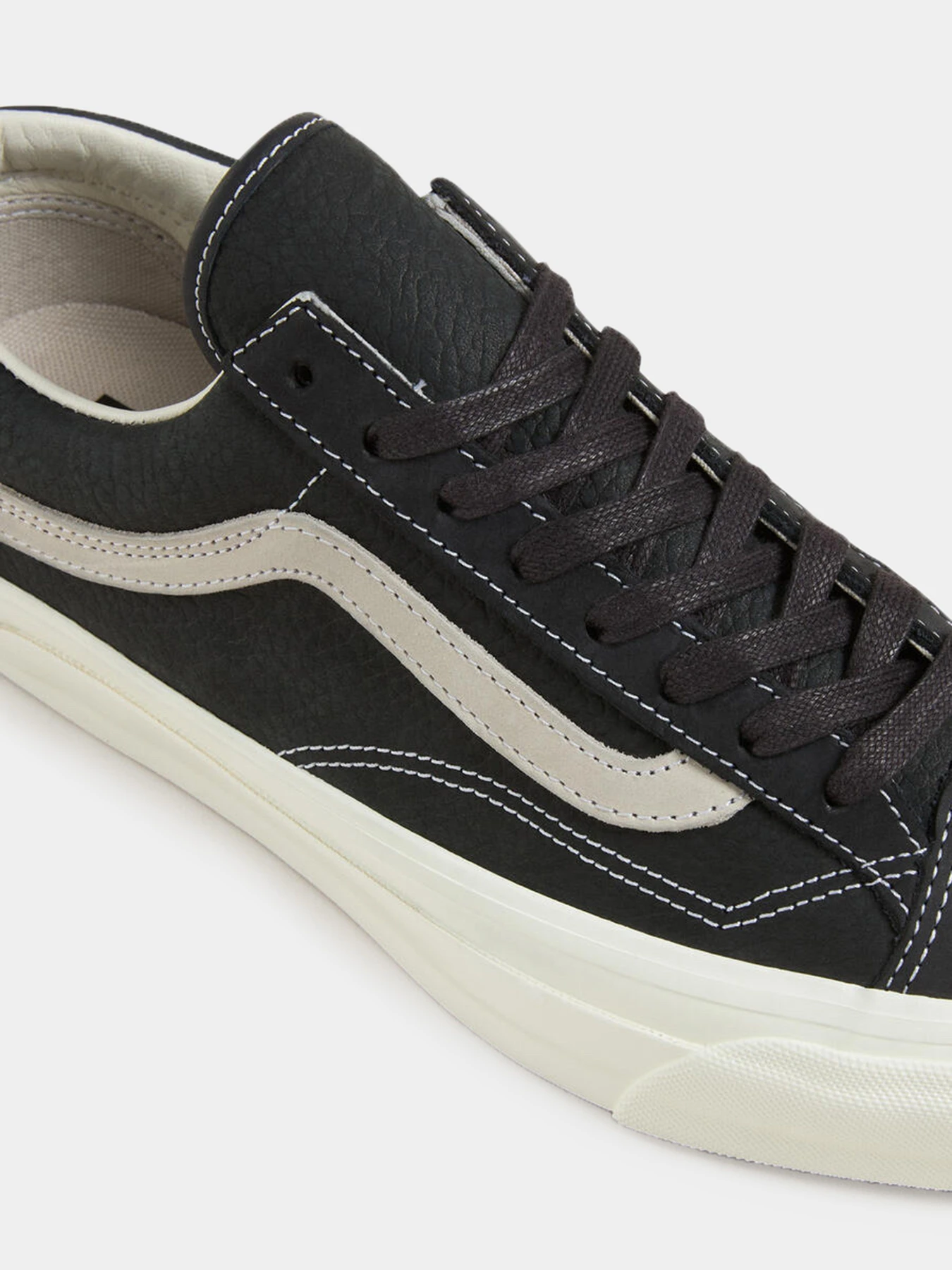 Кеды Vans модель VN000D57BLK1 Кеды Vans модель VN000D57BLK1 Фото