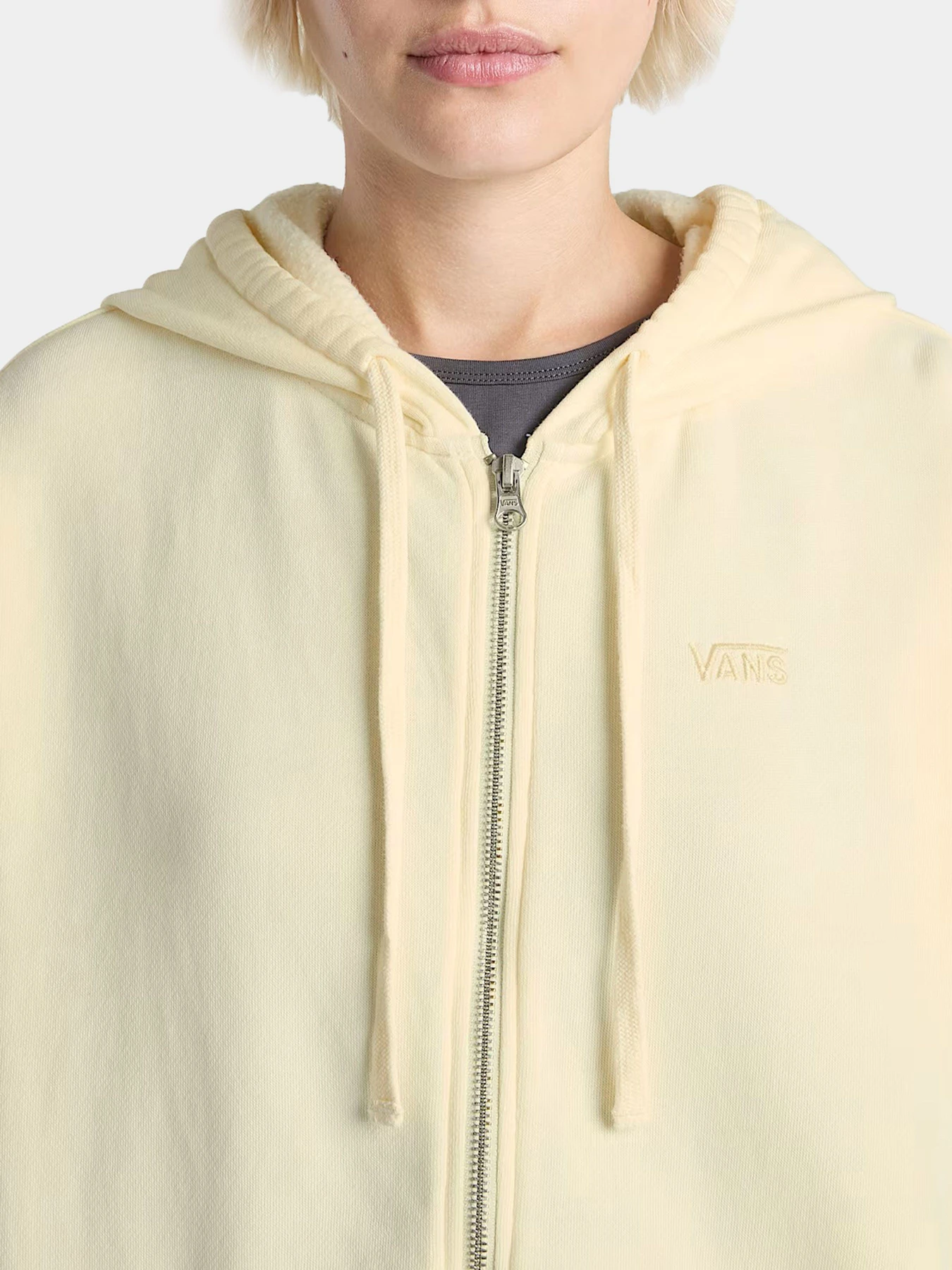 Худи и свитшоты Vans модель VN000GGBE301 Худи и свитшоты Vans модель VN000GGBE301 Фото
