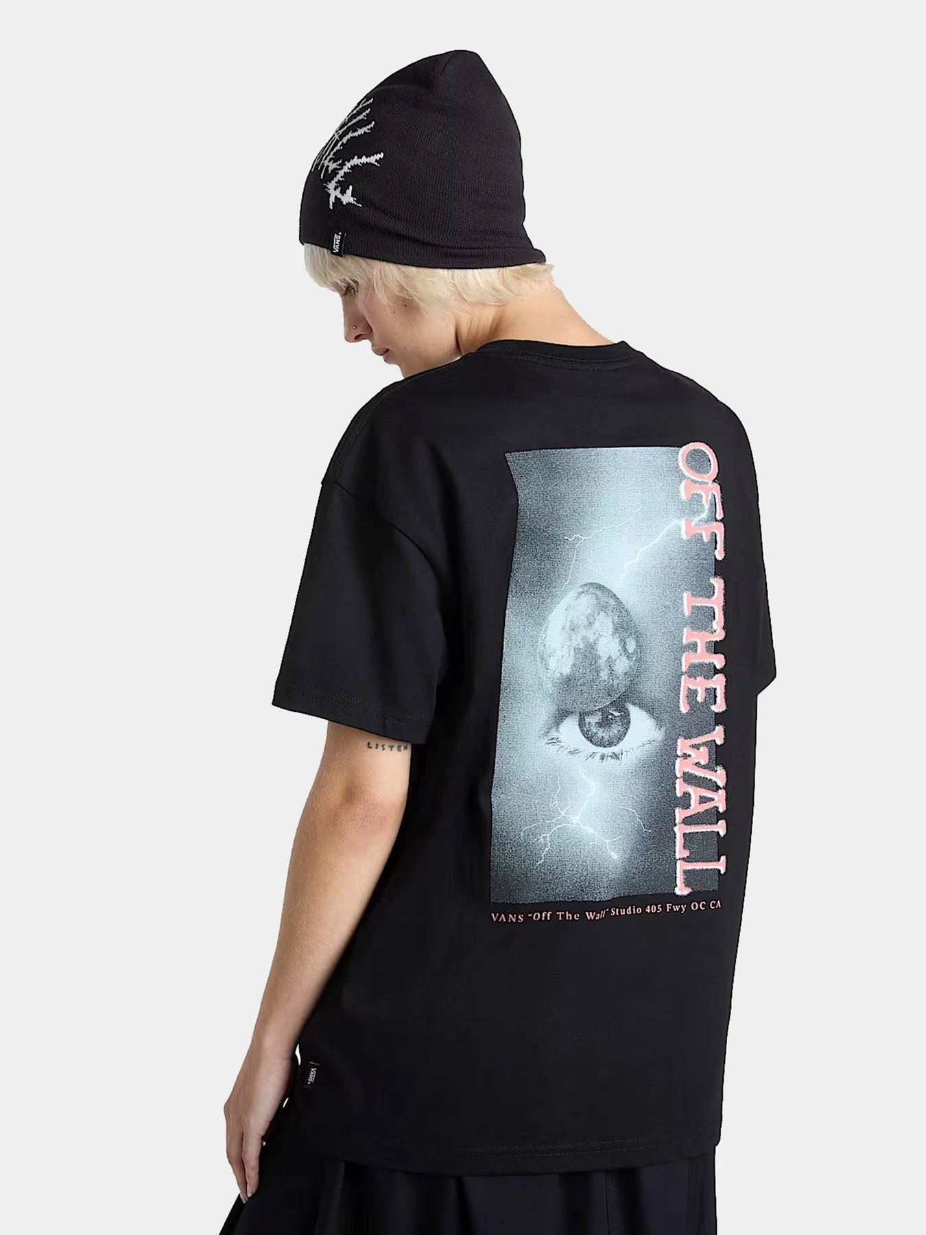 Футболки и поло Vans модель VN000MCFBLK1 Фото