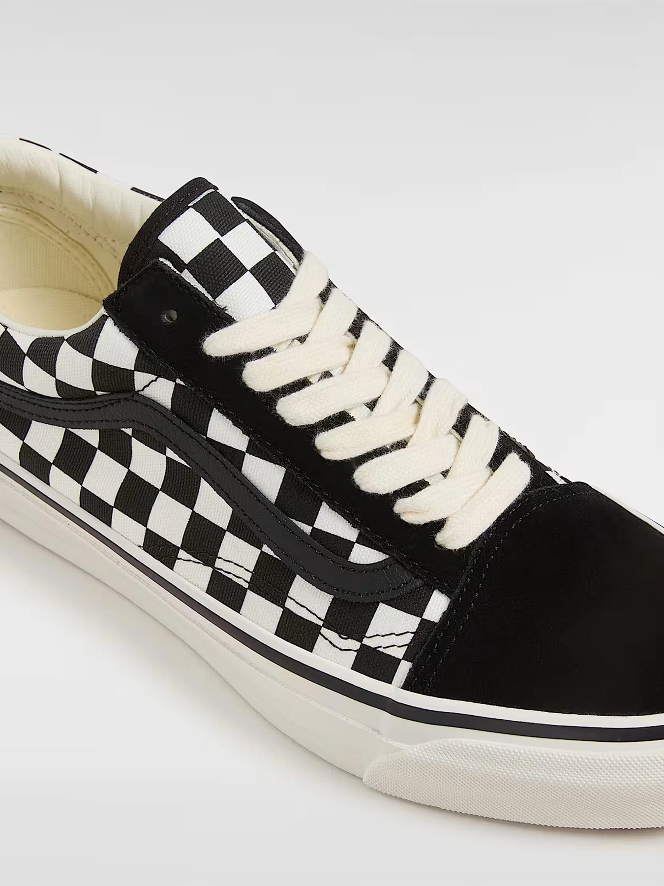 Кеды Vans модель VN000D56BZW1 Кеды Vans модель VN000D56BZW1 Фото