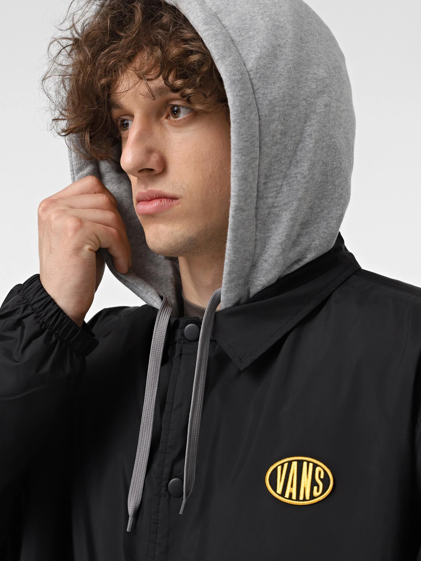 Куртки и дубленки Vans модель VN000HMHBLK1 Куртки и дубленки Vans модель VN000HMHBLK1 Фото