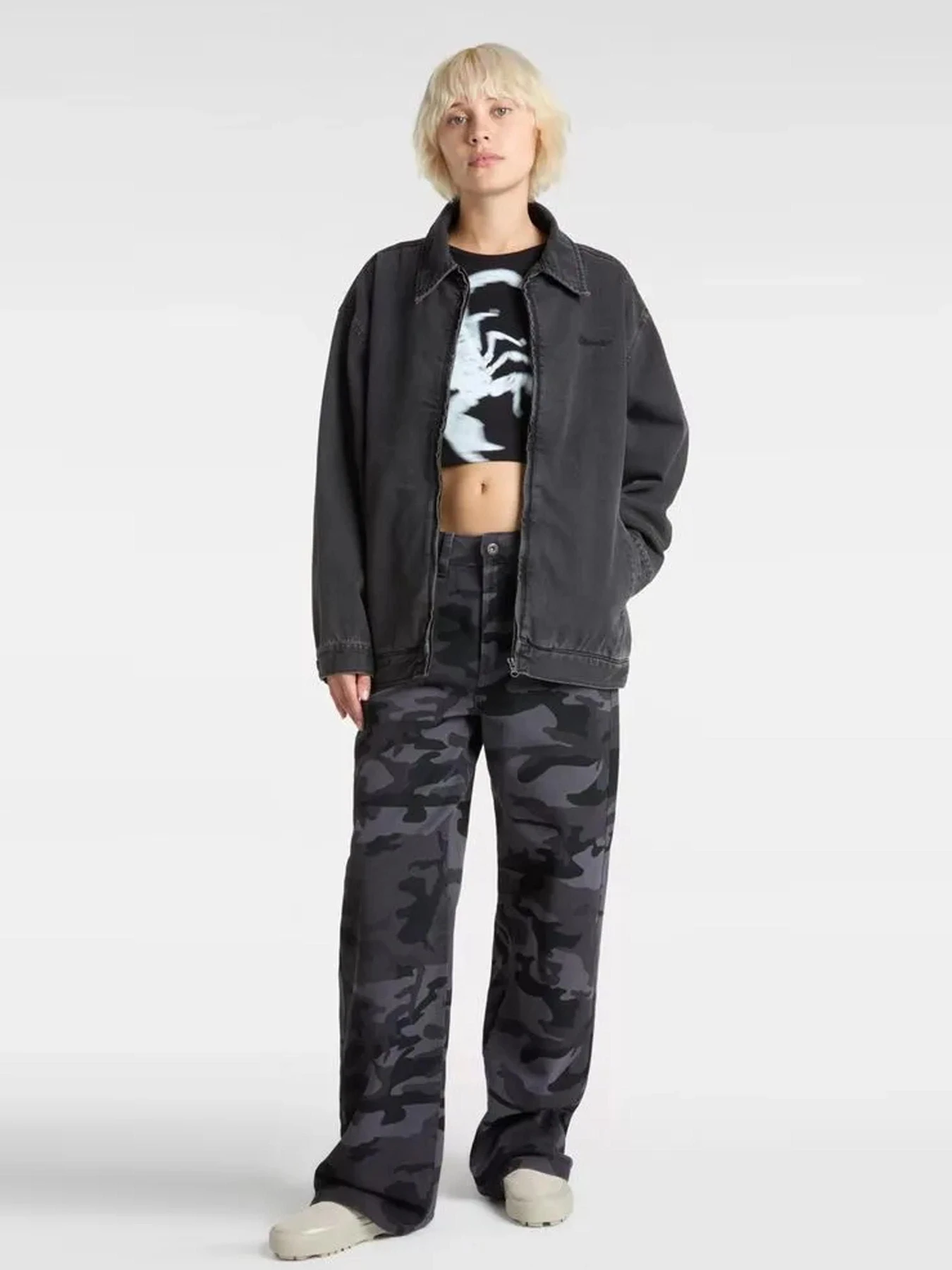 Футболки и поло Vans модель VN000MC1BLK1 Фото