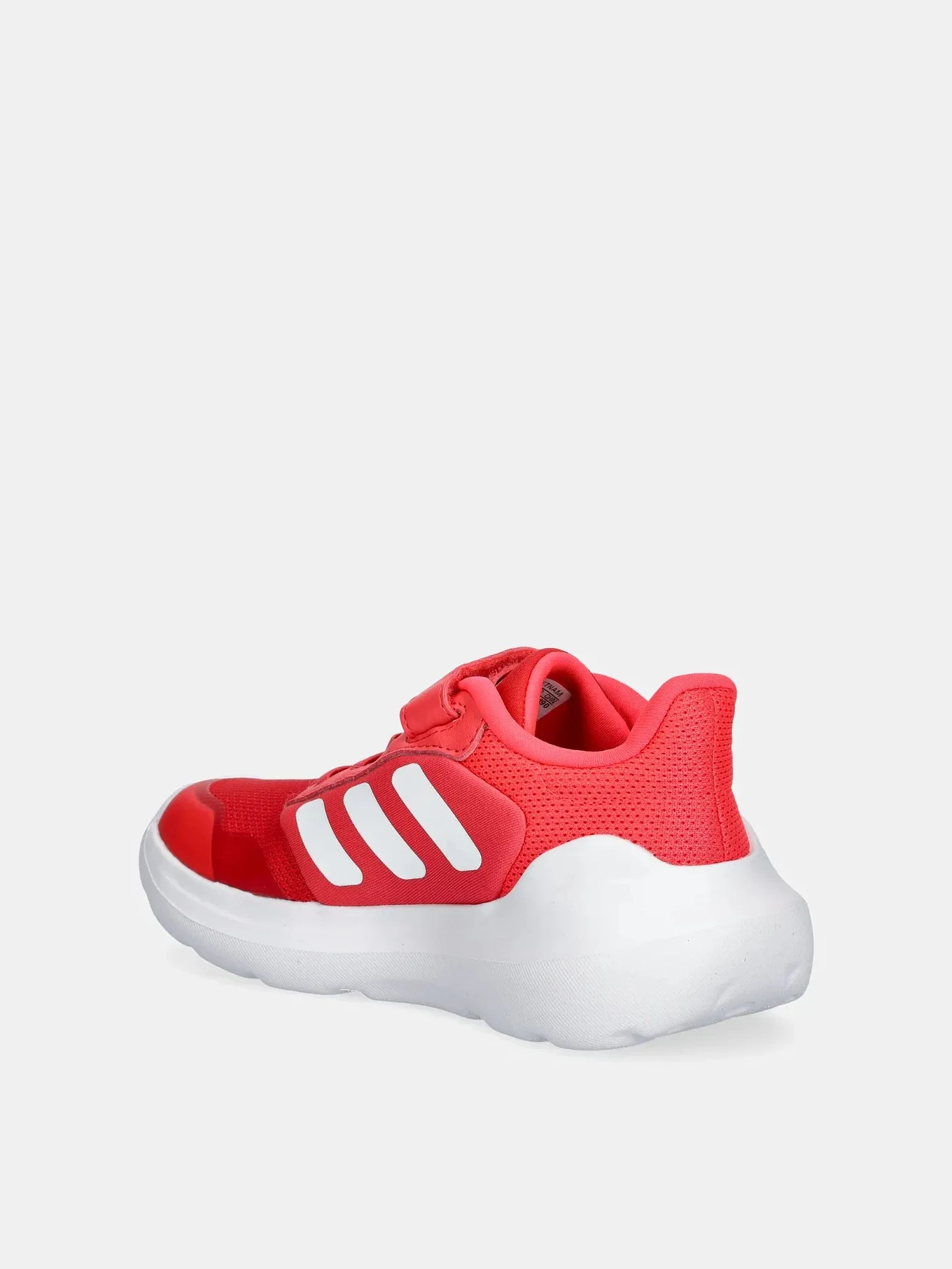 Кроссовки Adidas модель IH1050 Кроссовки Adidas модель IH1050 Фото