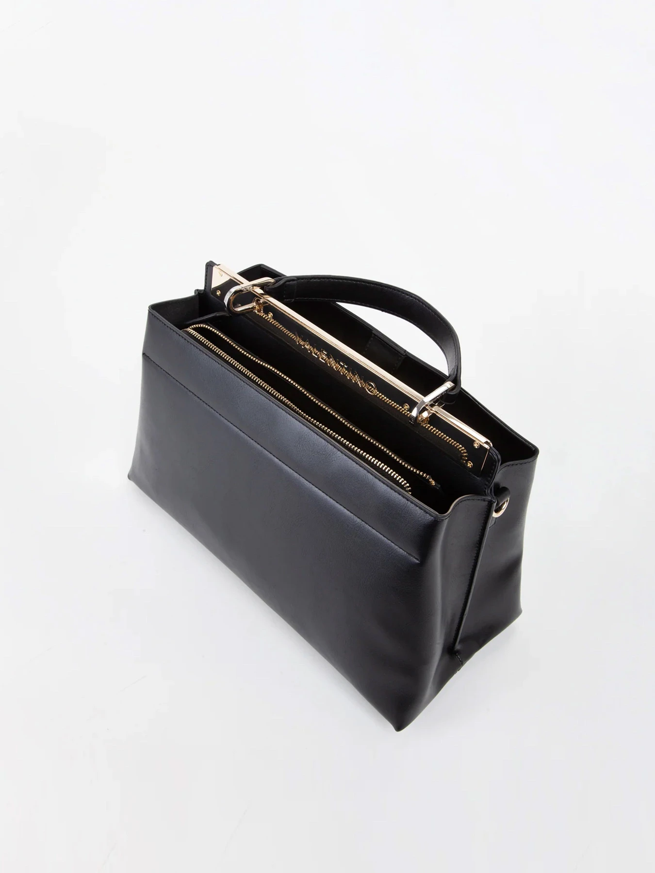 Сумки Valentino Bags модель VBS8P637-001 Сумки Valentino Bags модель VBS8P637-001 Фото