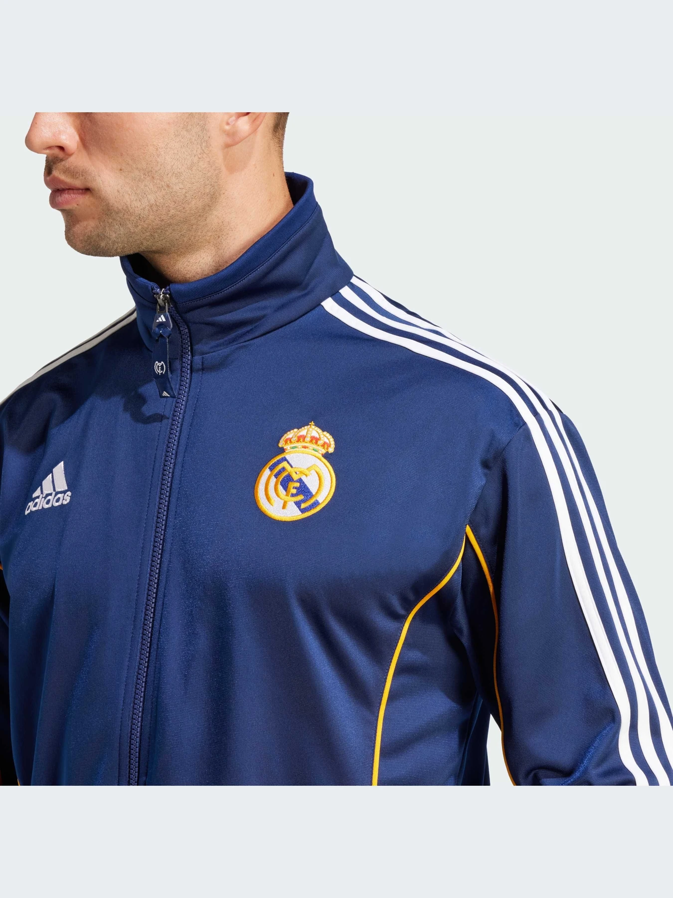 Худи и свитшоты Adidas модель JW1993-KZ Худи и свитшоты Adidas модель JW1993-KZ Фото