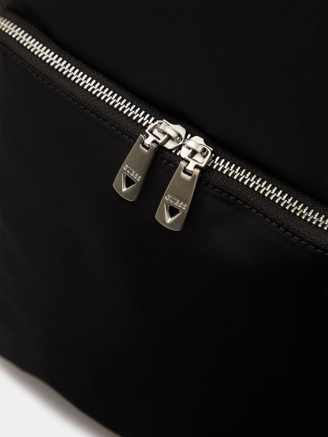 Рюкзаки GUESS модель HMMINY-P5111-BLA Рюкзаки GUESS модель HMMINY-P5111-BLA Фото