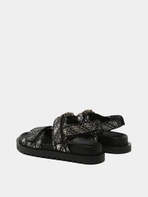 Сандалии GUESS модель FL6FBS-FAL03-BLKPL Фото
