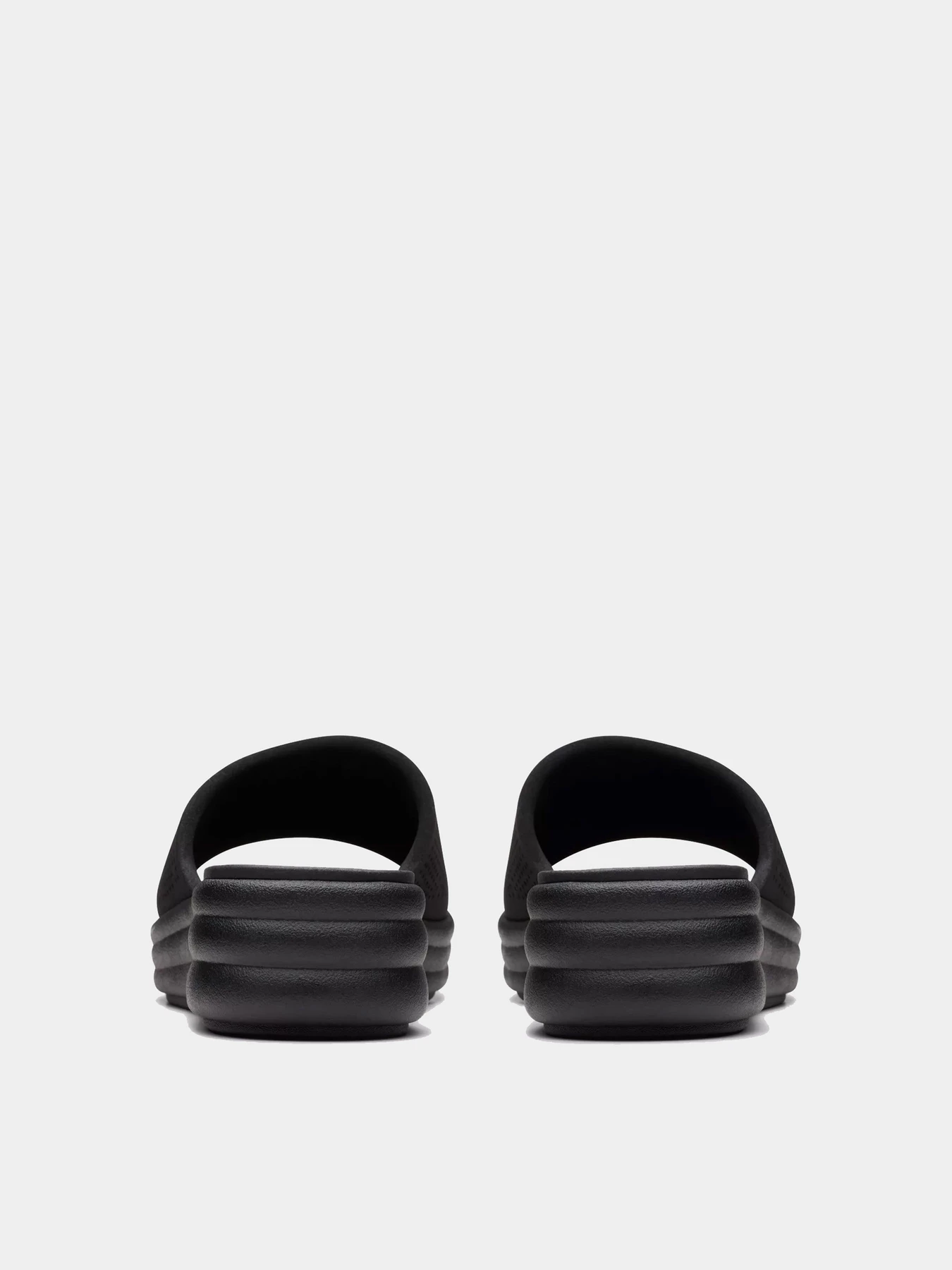 Шлёпанцы Clarks модель 26181603 Шлёпанцы Clarks модель 26181603 Фото
