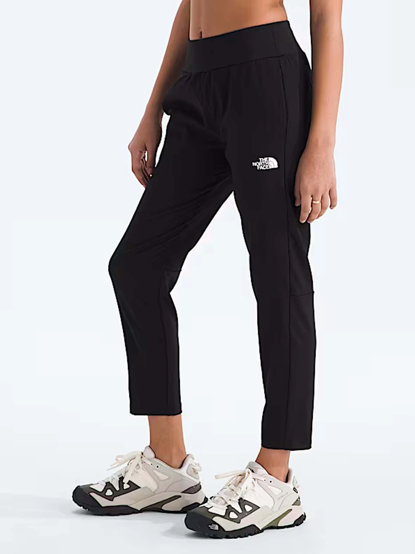 Брюки The North Face модель NF0A8BE0JK31 Брюки The North Face модель NF0A8BE0JK31 Фото