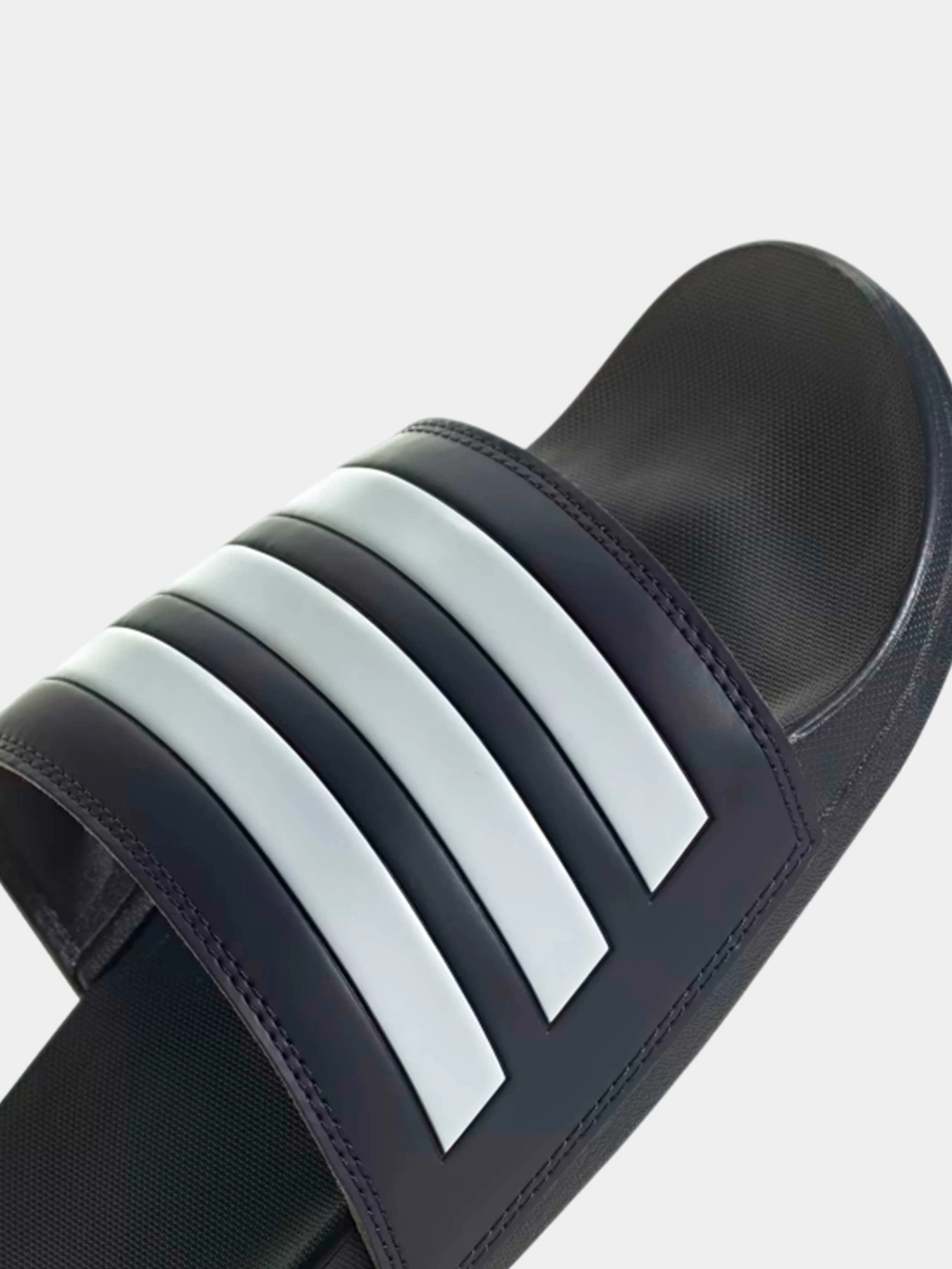 Шлёпанцы Adidas модель GZ5892 Шлёпанцы Adidas модель GZ5892 Фото