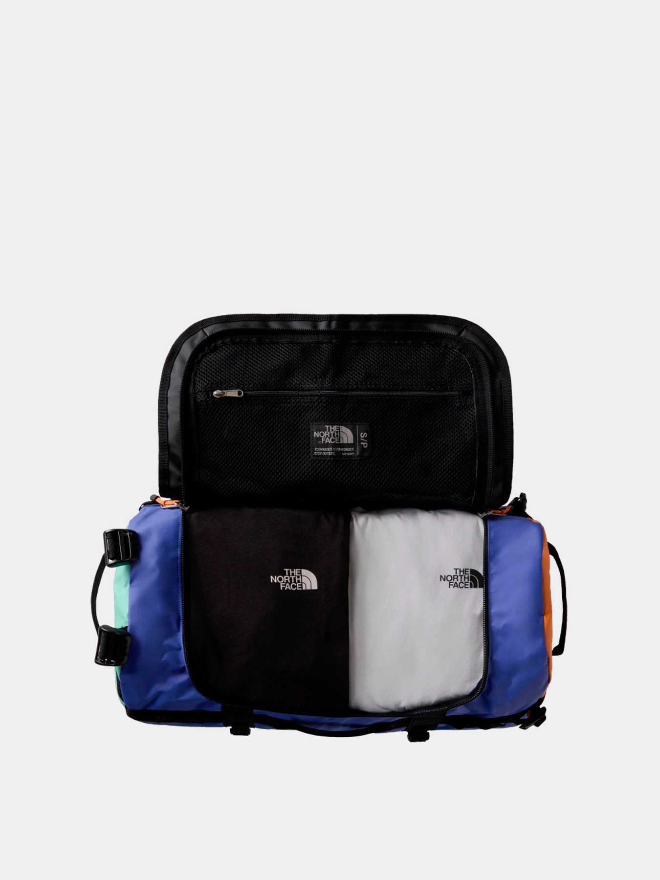 Дорожные сумки и чемоданы The North Face модель NF0A52STB911 Дорожные сумки и чемоданы The North Face модель NF0A52STB911 Фото