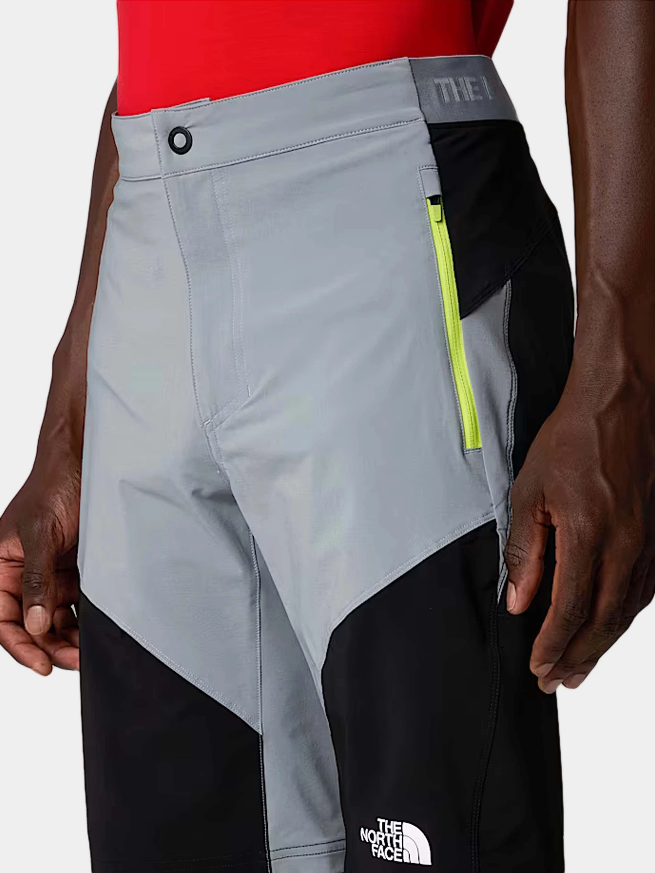 Шорты The North Face модель NF0A825XBO71 Шорты The North Face модель NF0A825XBO71 Фото