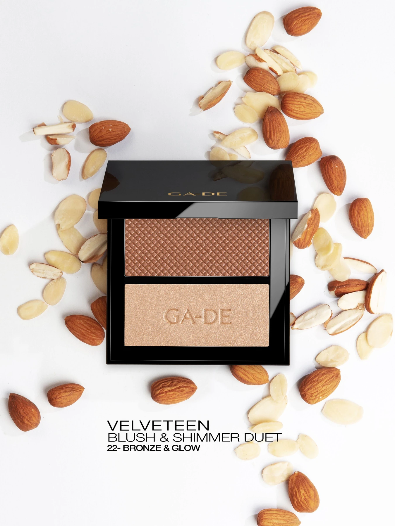 VELVETEEN Дуэт румяна и шиммер №22 GA-DE модель 7,29E+12 VELVETEEN Дуэт румяна и шиммер №22 GA-DE модель 7,29E+12 Фото
